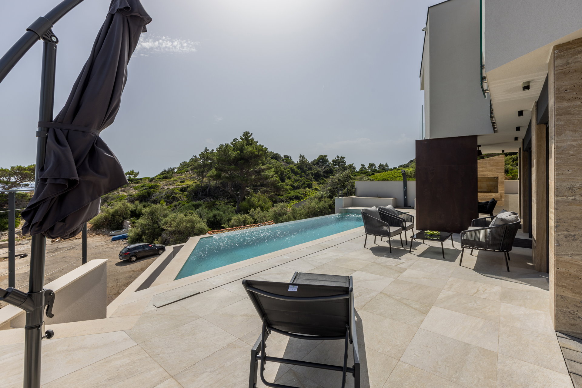 Beachfront Villa Fine Time with Pool II