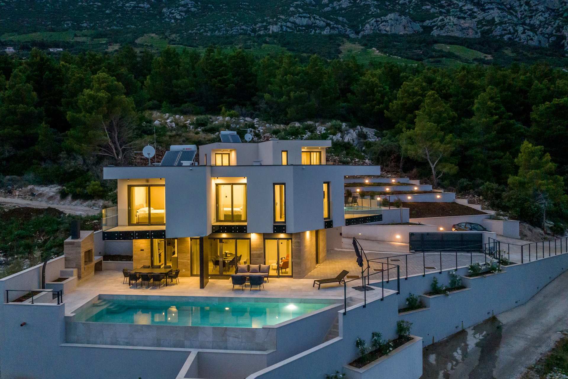 Beachfront Villa Fine Time with Pool II