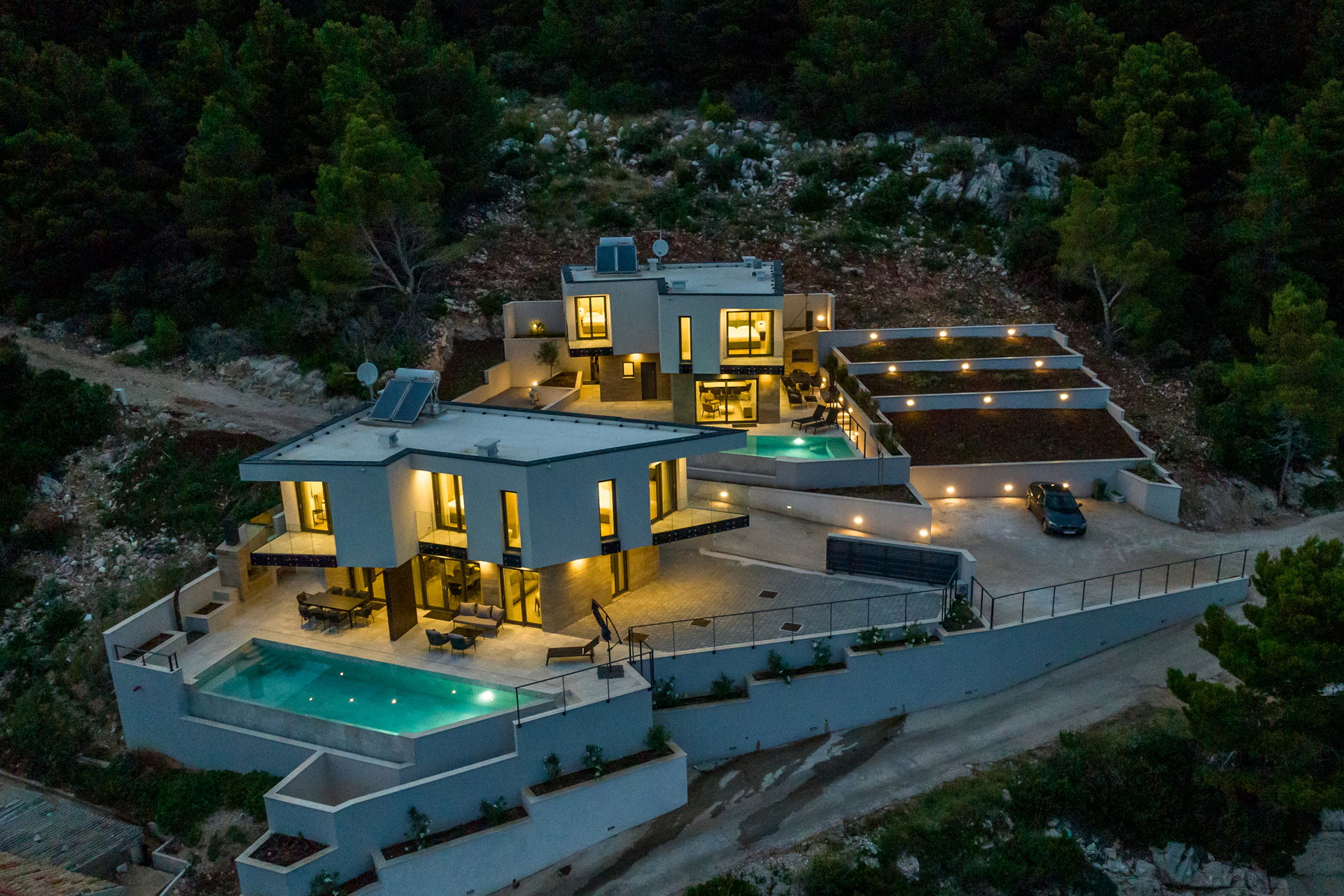 Beachfront Villa Fine Time with Pool II