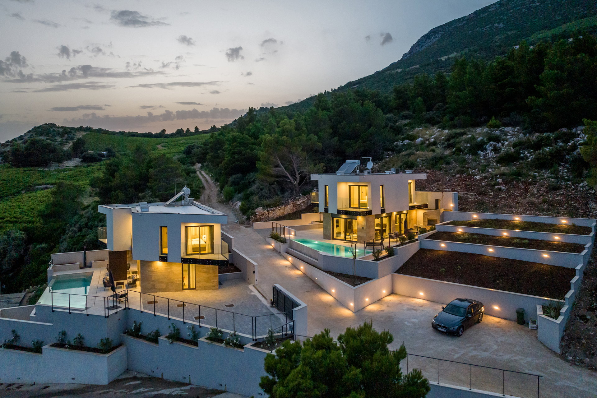 Beachfront Villa Fine Time with Pool II
