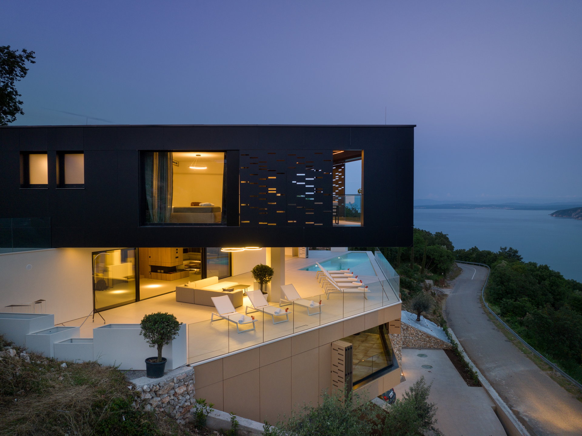 Luxury Villa Oceanic Abstraction with Pool