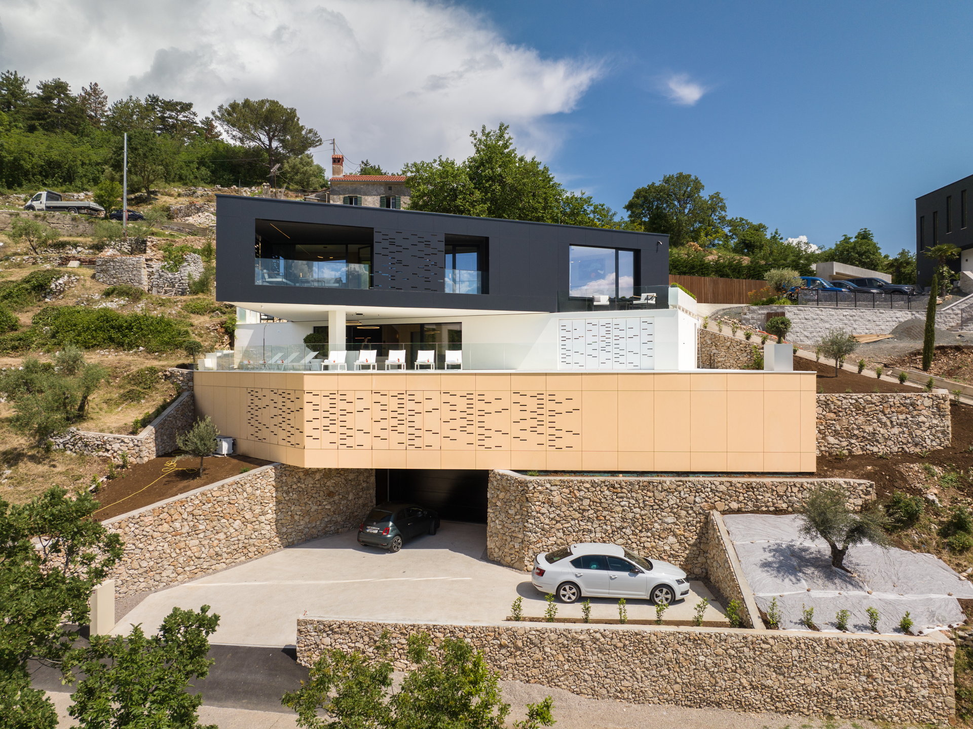 Luxury Villa Oceanic Abstraction with Pool