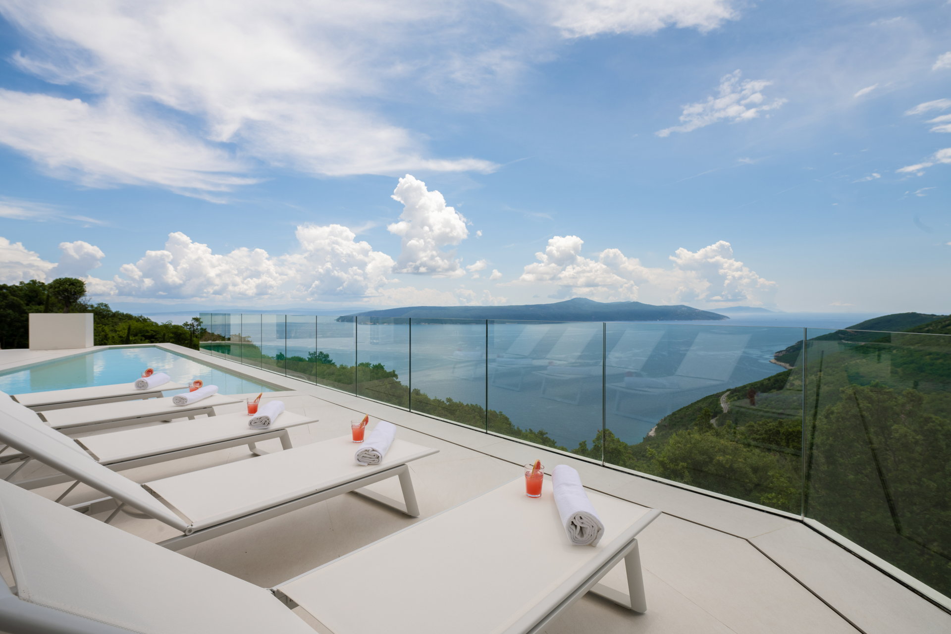 Luxury Villa Oceanic Abstraction with Pool