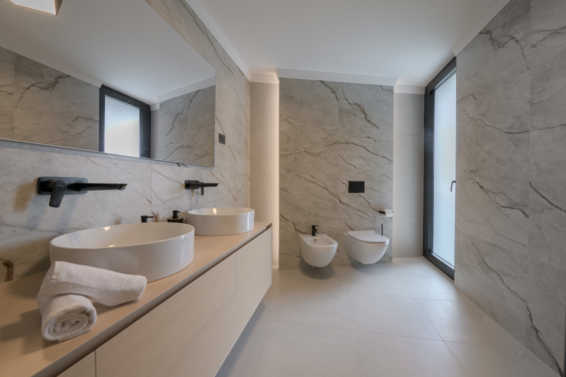 Luxury Villa Oceanic Abstraction with Pool