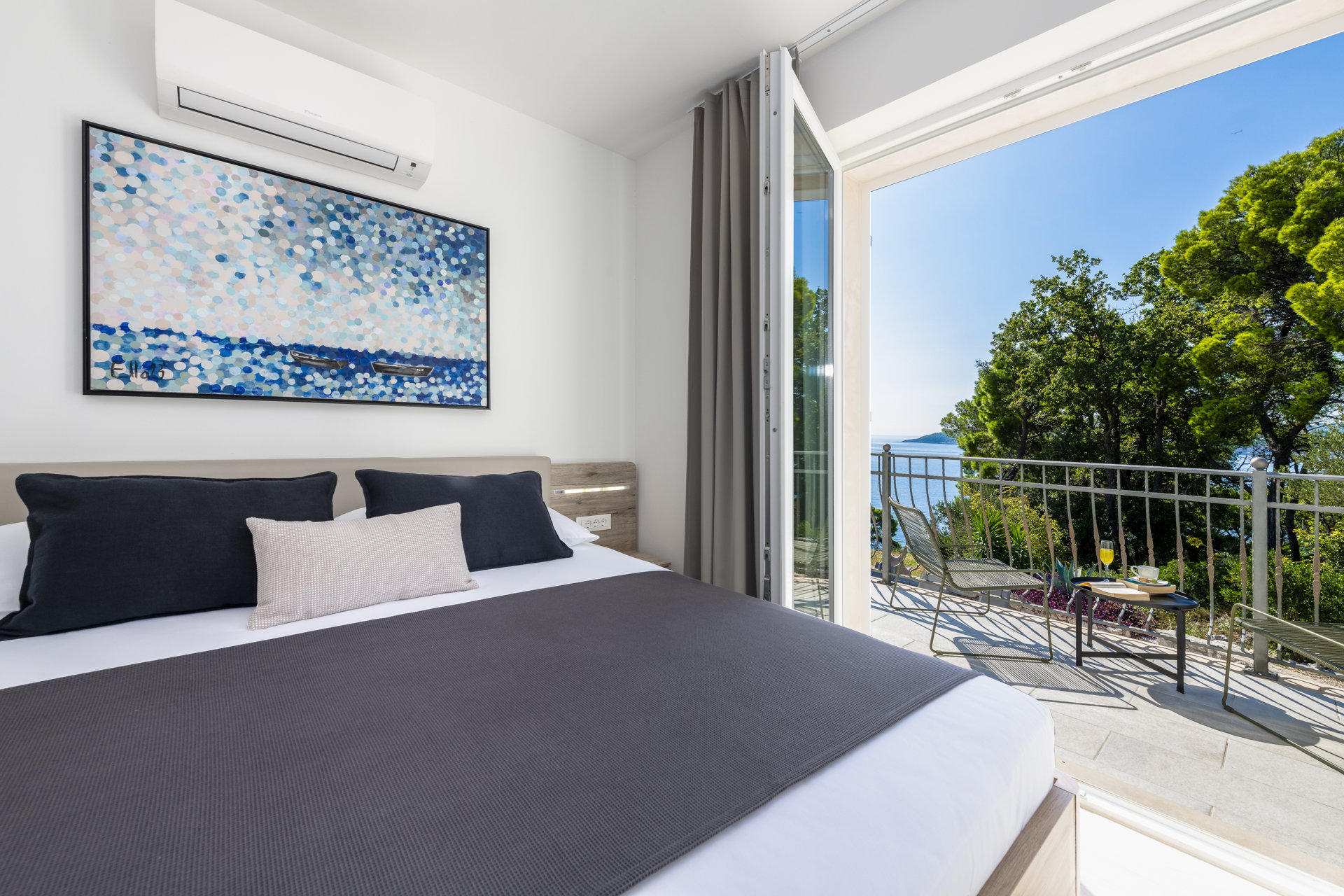 Villa Vivid Sea with Pool