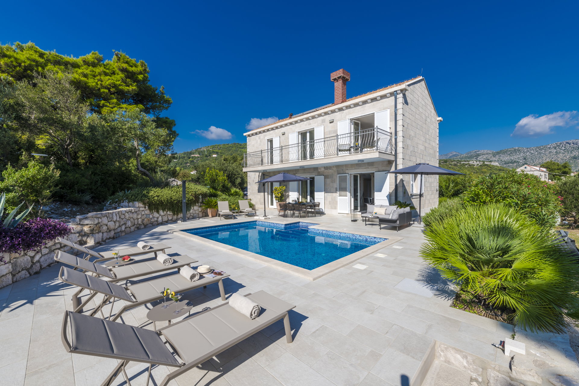 Villa Vivid Sea with Pool
