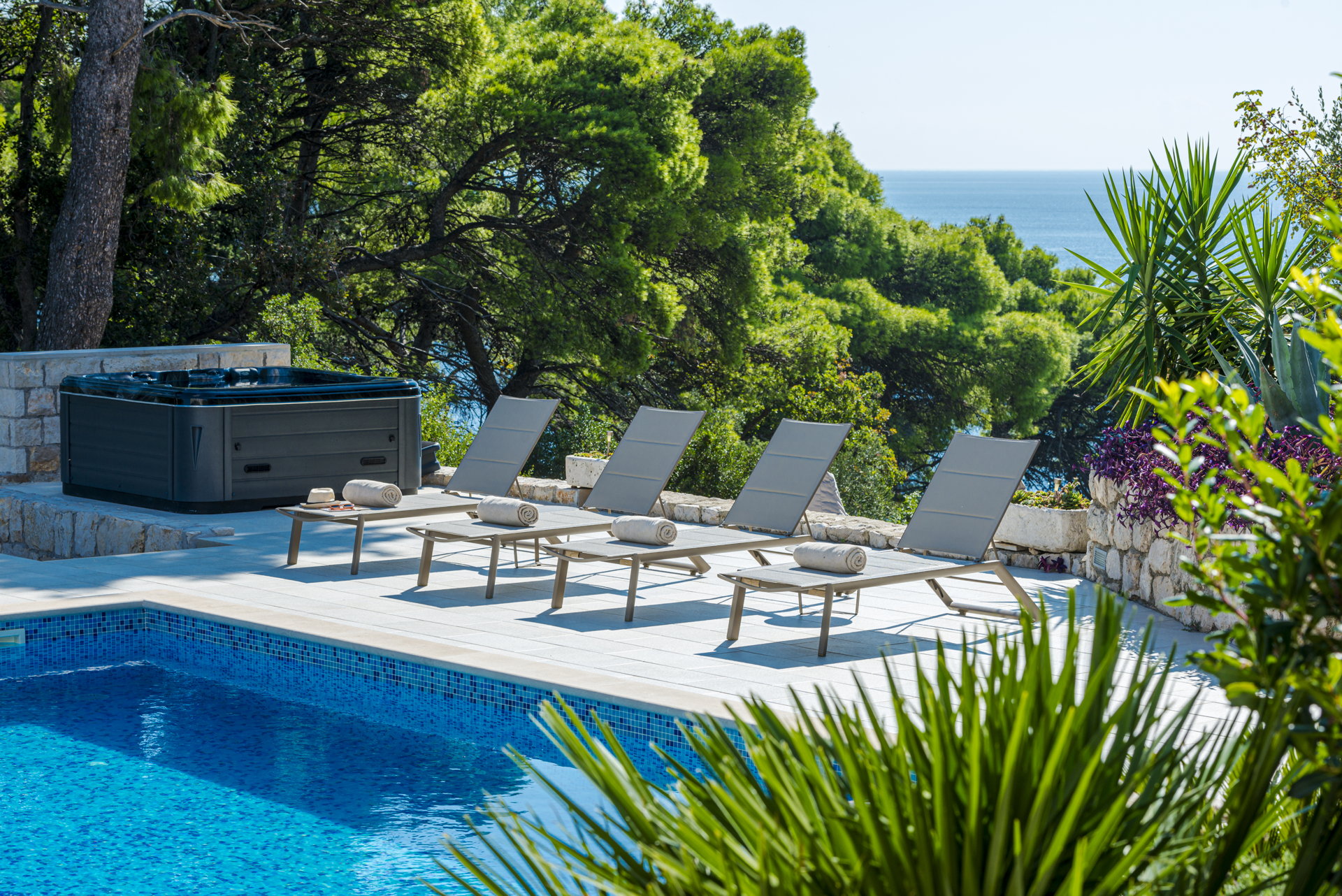 Villa Vivid Sea with Pool