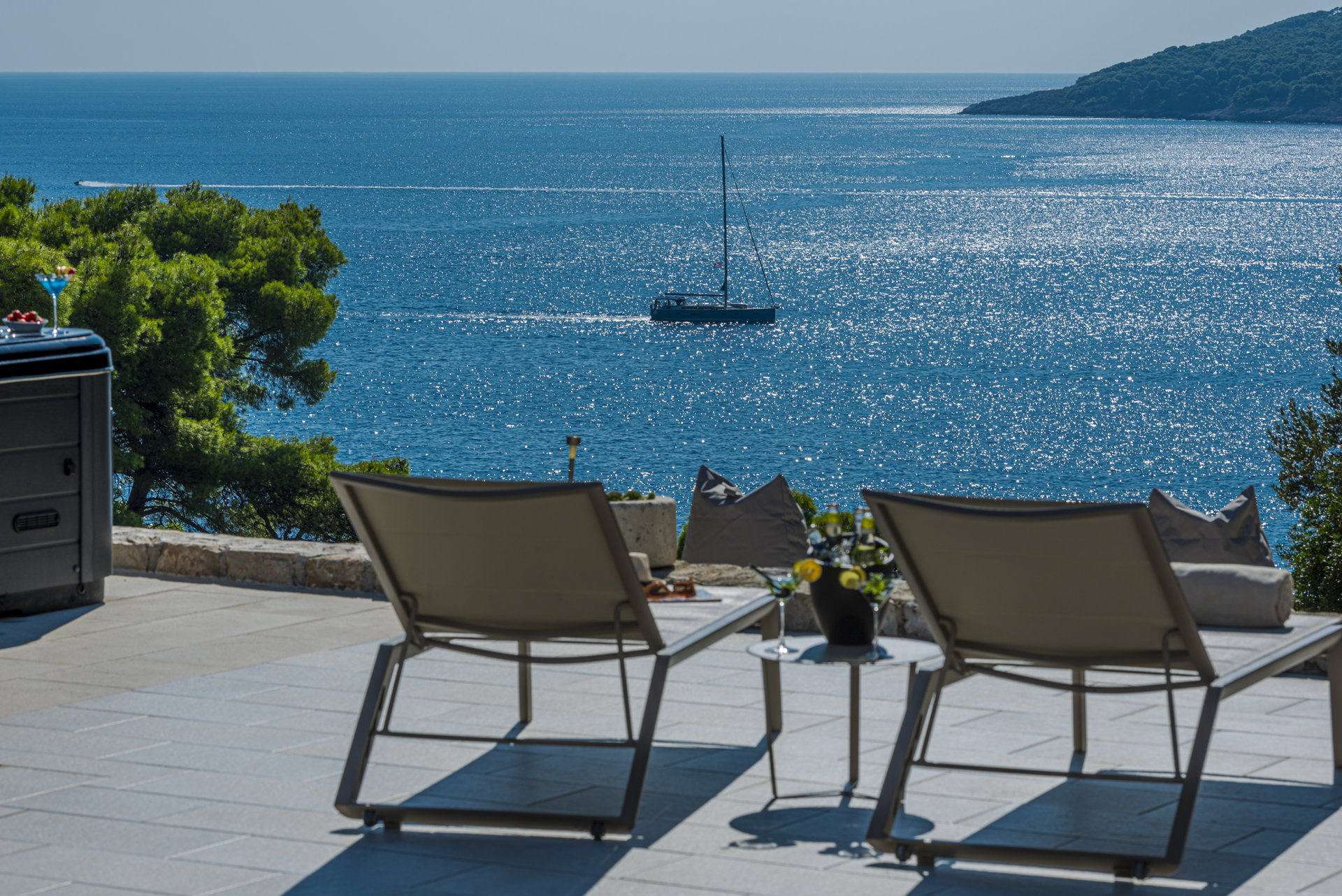 Villa Vivid Sea with Pool