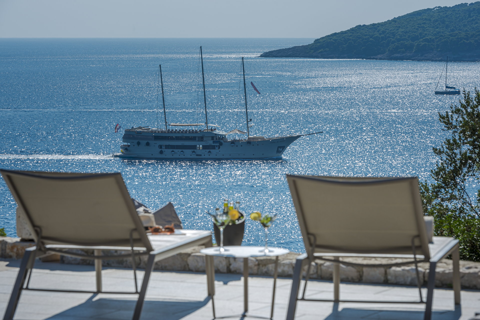Villa Vivid Sea with Pool