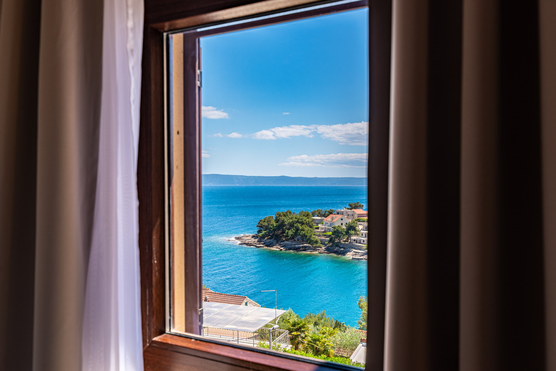 Villa Sailing Blue with Pool