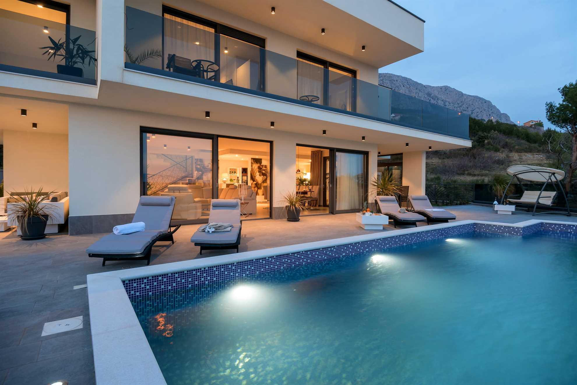 Villa Small Paradise with Swimming Pool