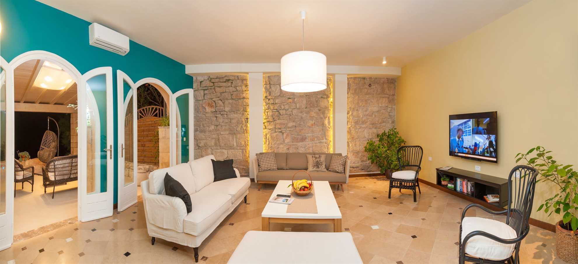 Villa Aurora with Swimming pool