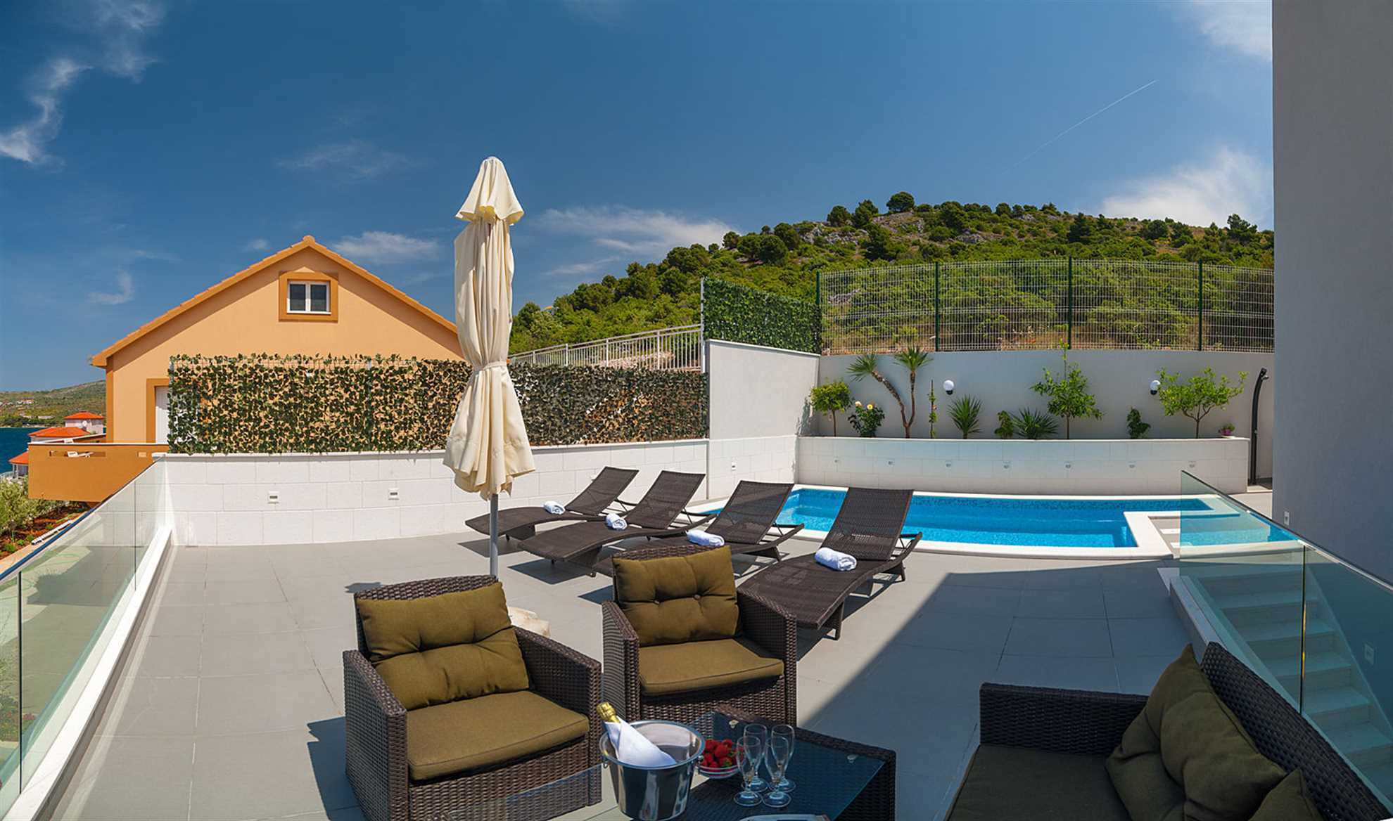 Villa Famiglia with Swimming pool
