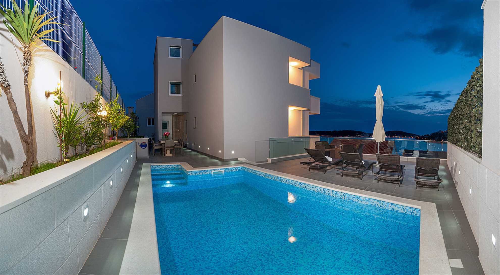 Villa Famiglia with Swimming pool