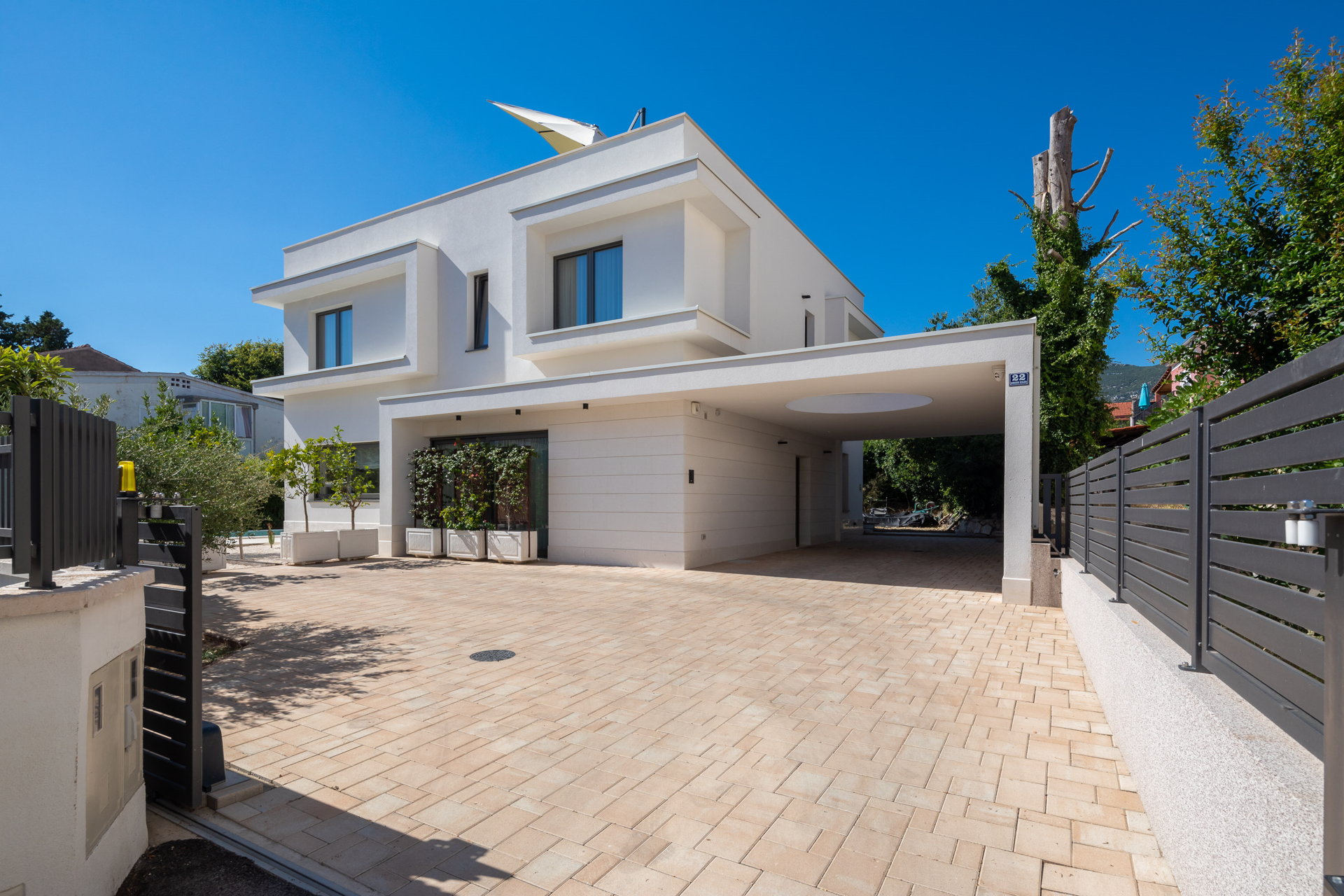 Luxury Villa Cippico XXII with Pool