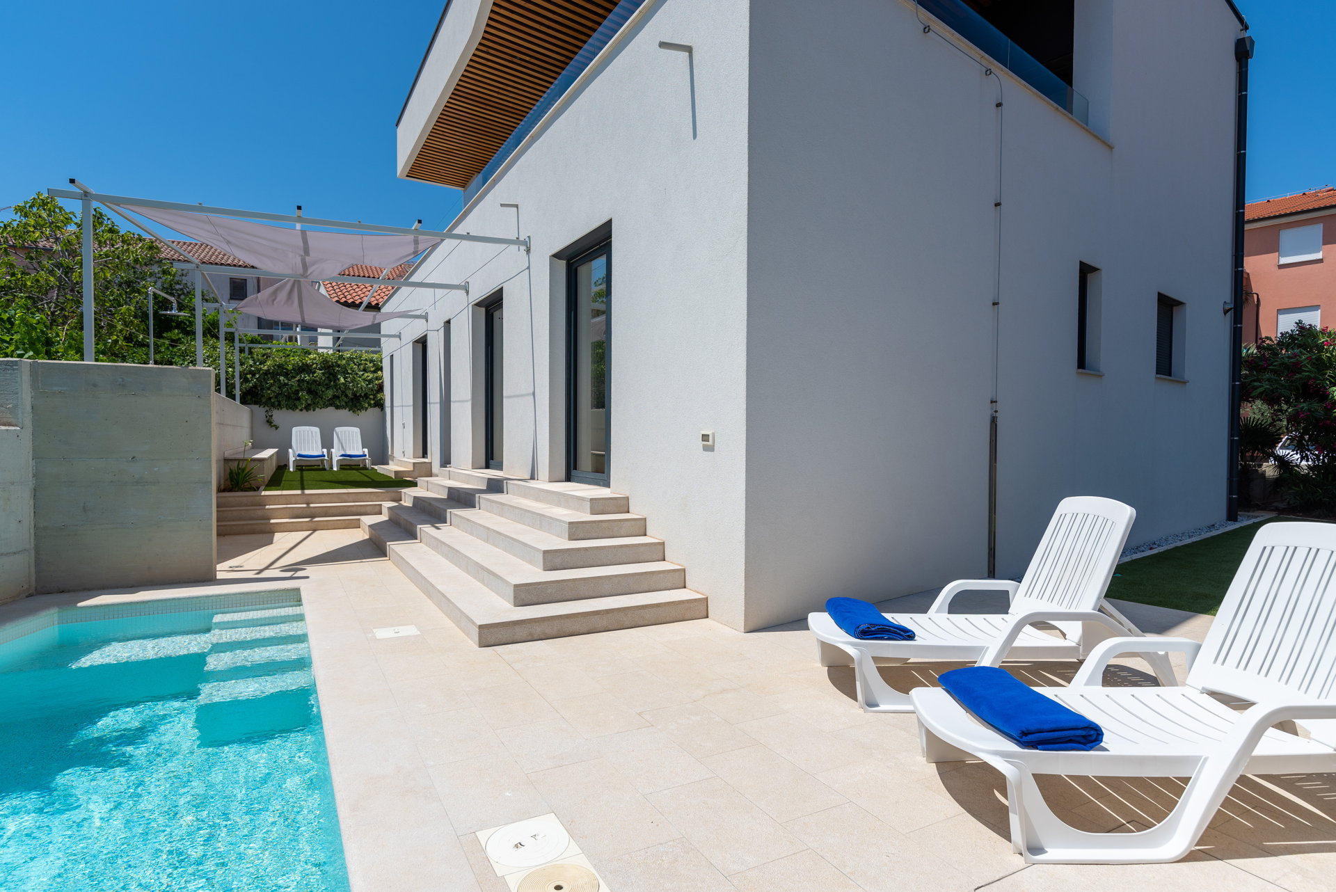 Villa Flying Star with Pool