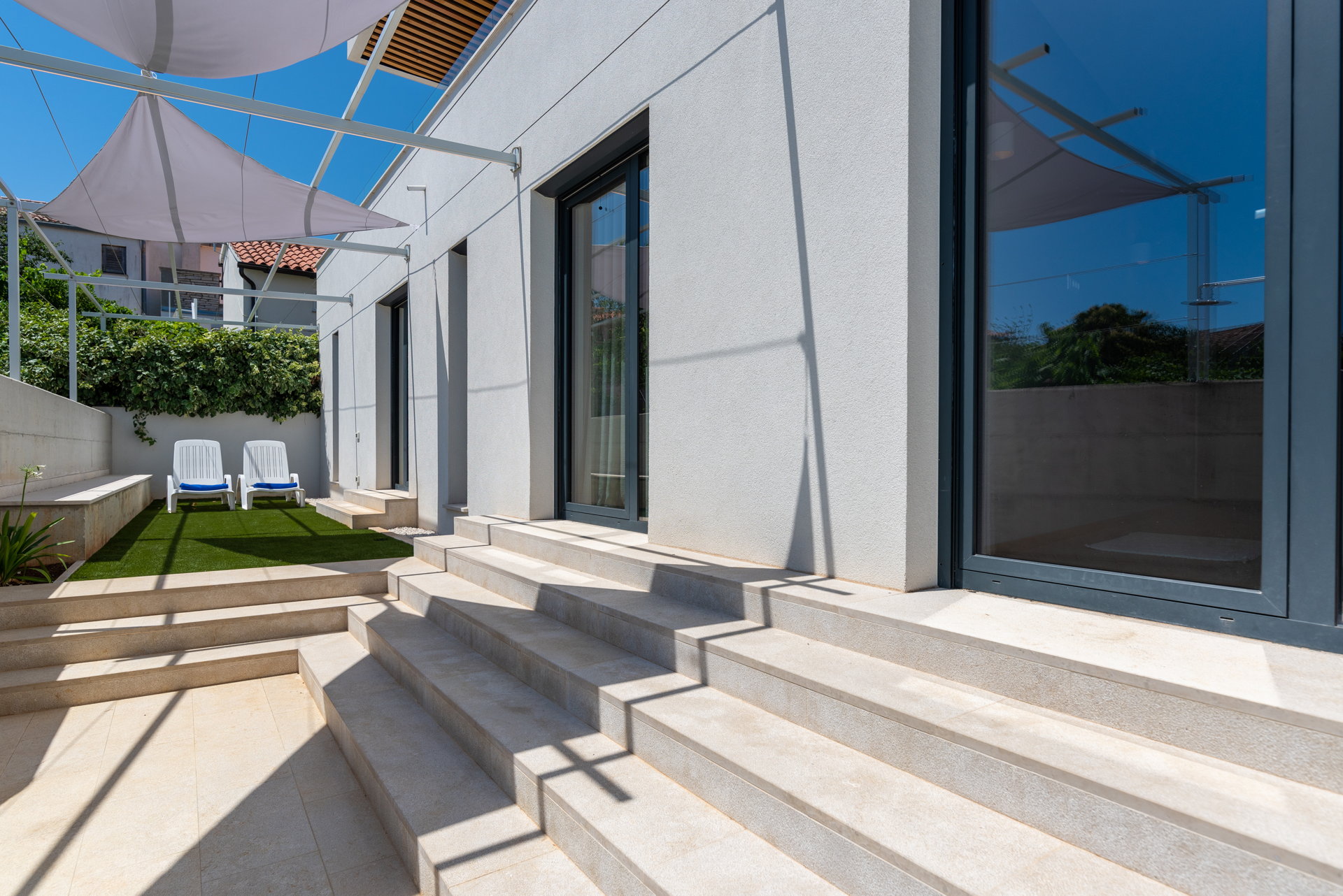 Villa Flying Star with Pool