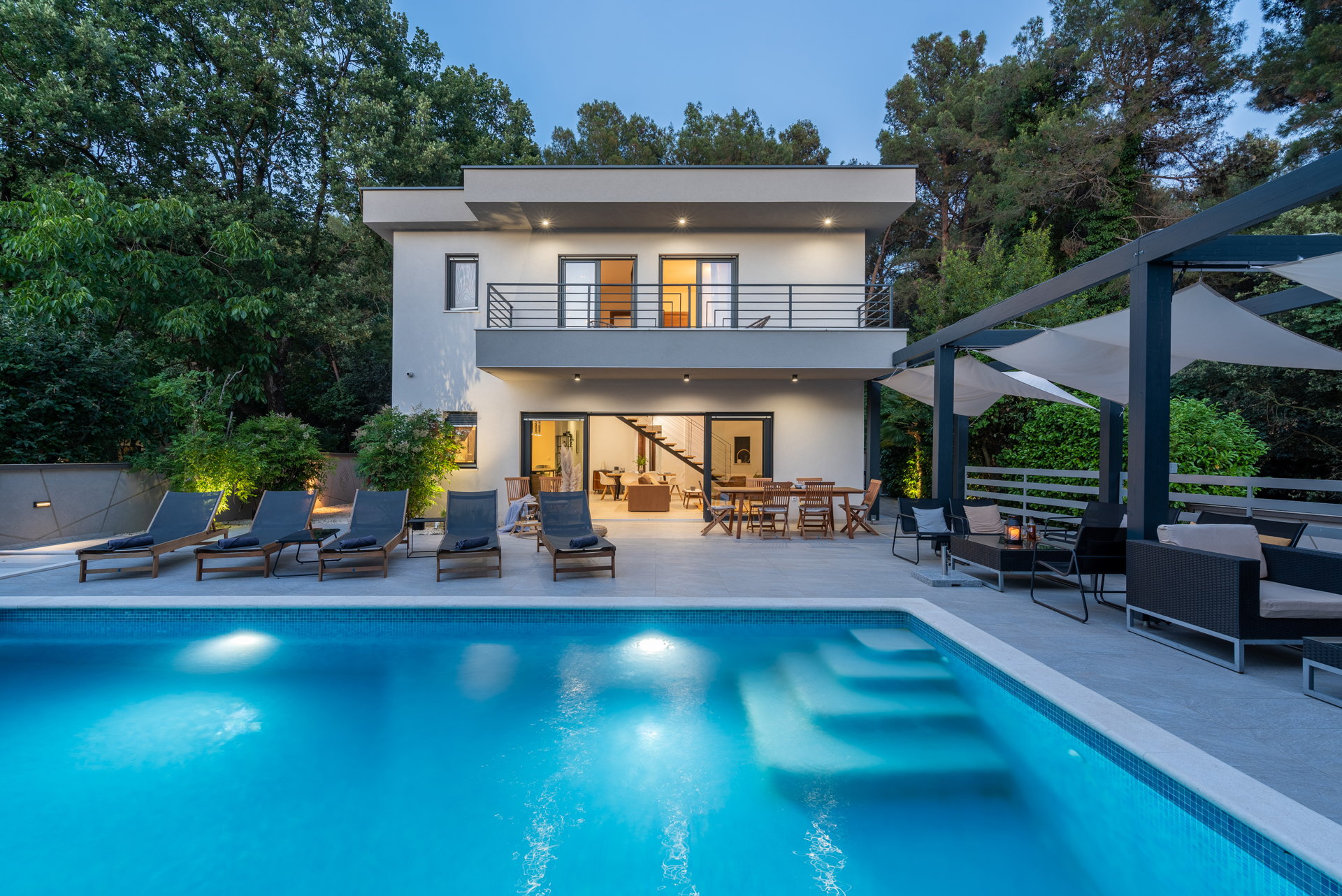 Luxury Villa Bosque with Pool