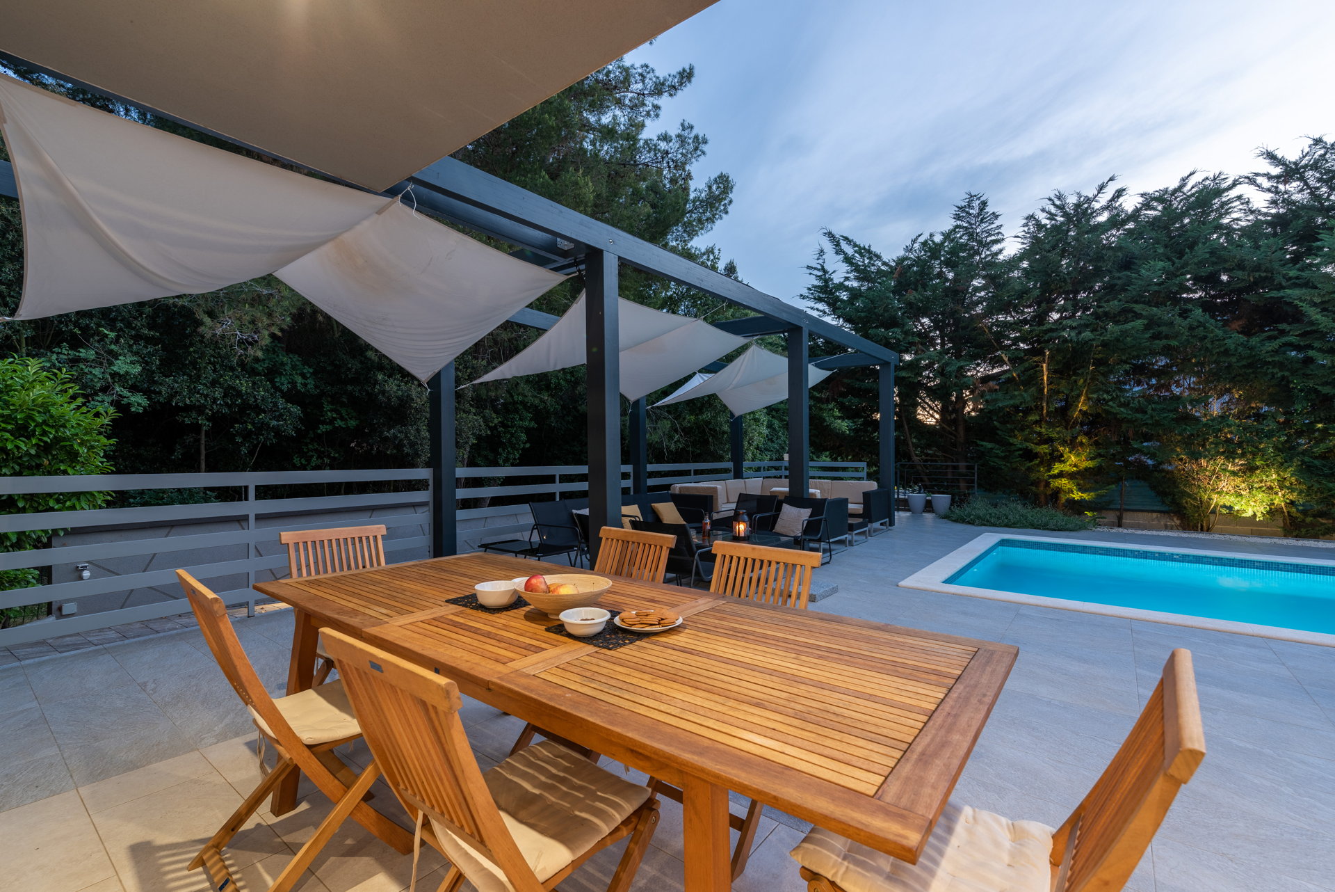 Luxury Villa Bosque with Pool