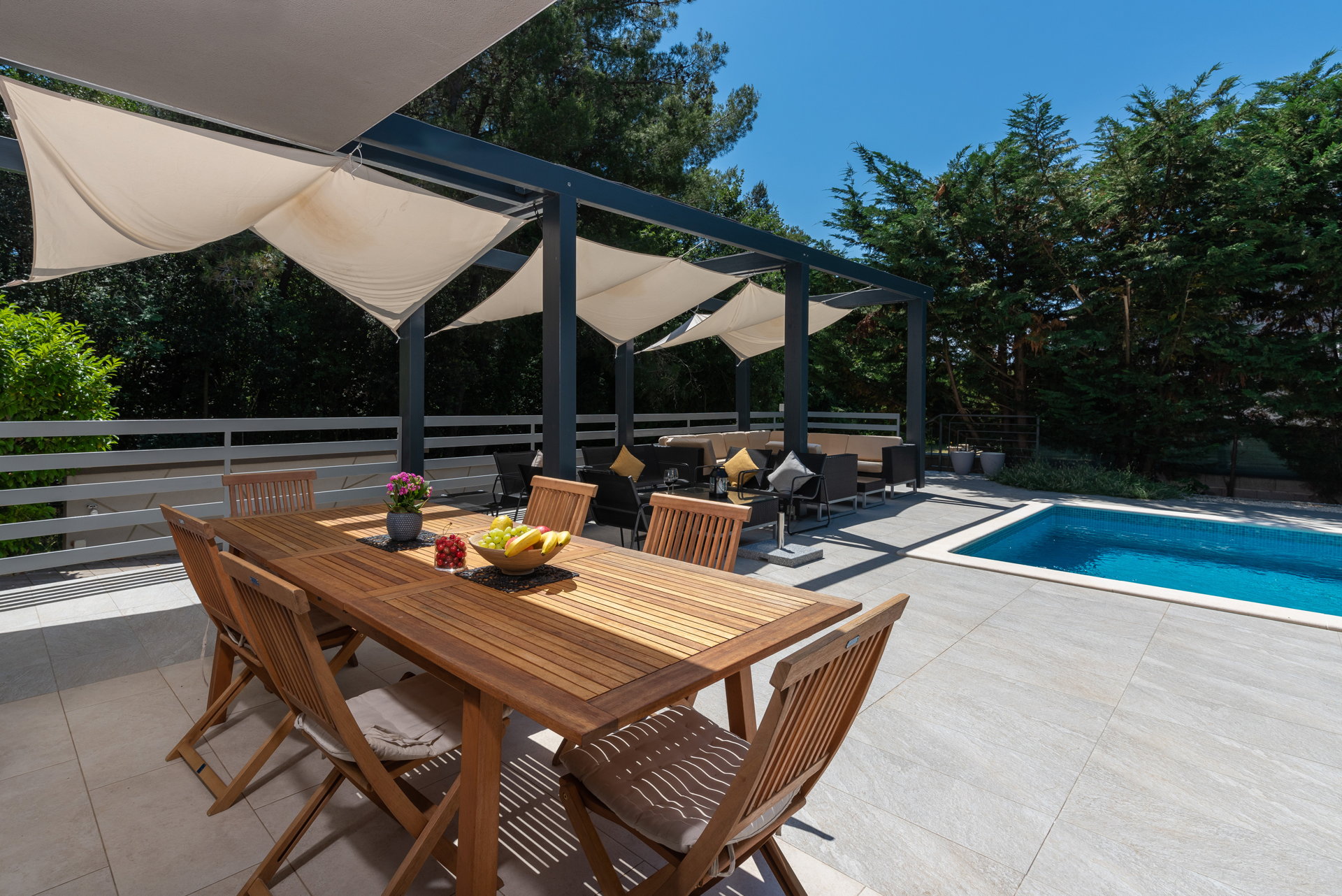 Luxury Villa Bosque with Pool