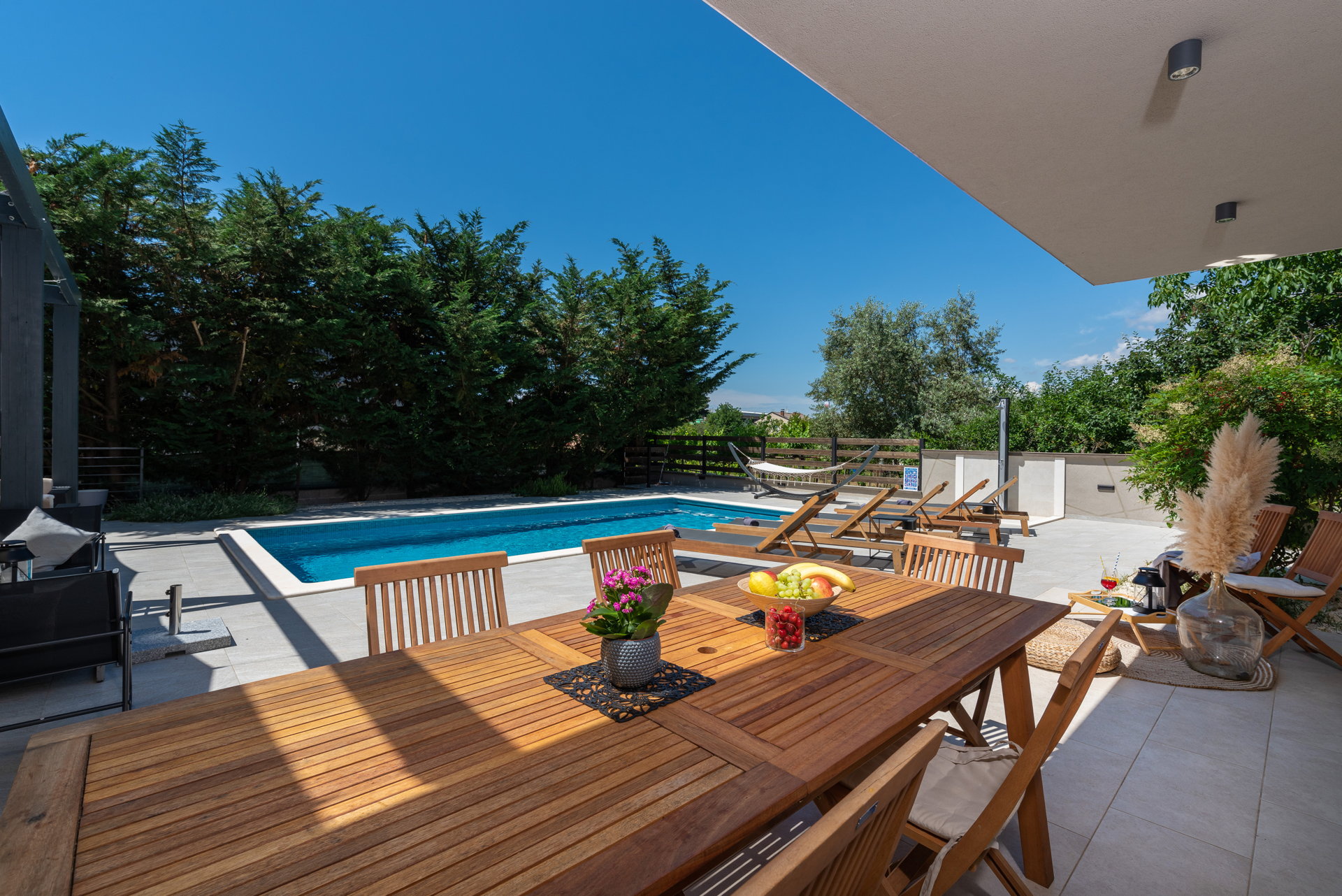 Luxury Villa Bosque with Pool