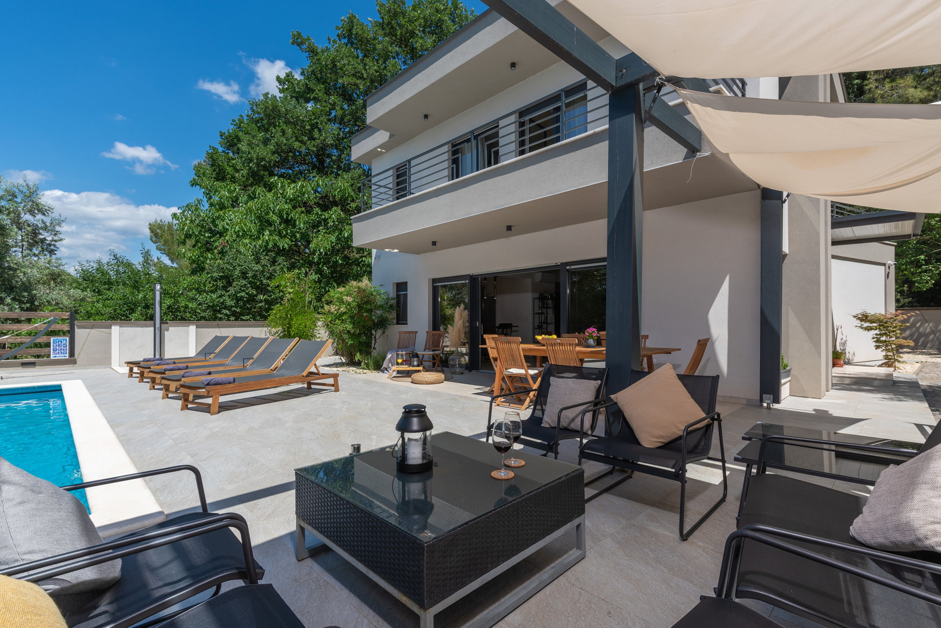 Luxury Villa Bosque with Pool