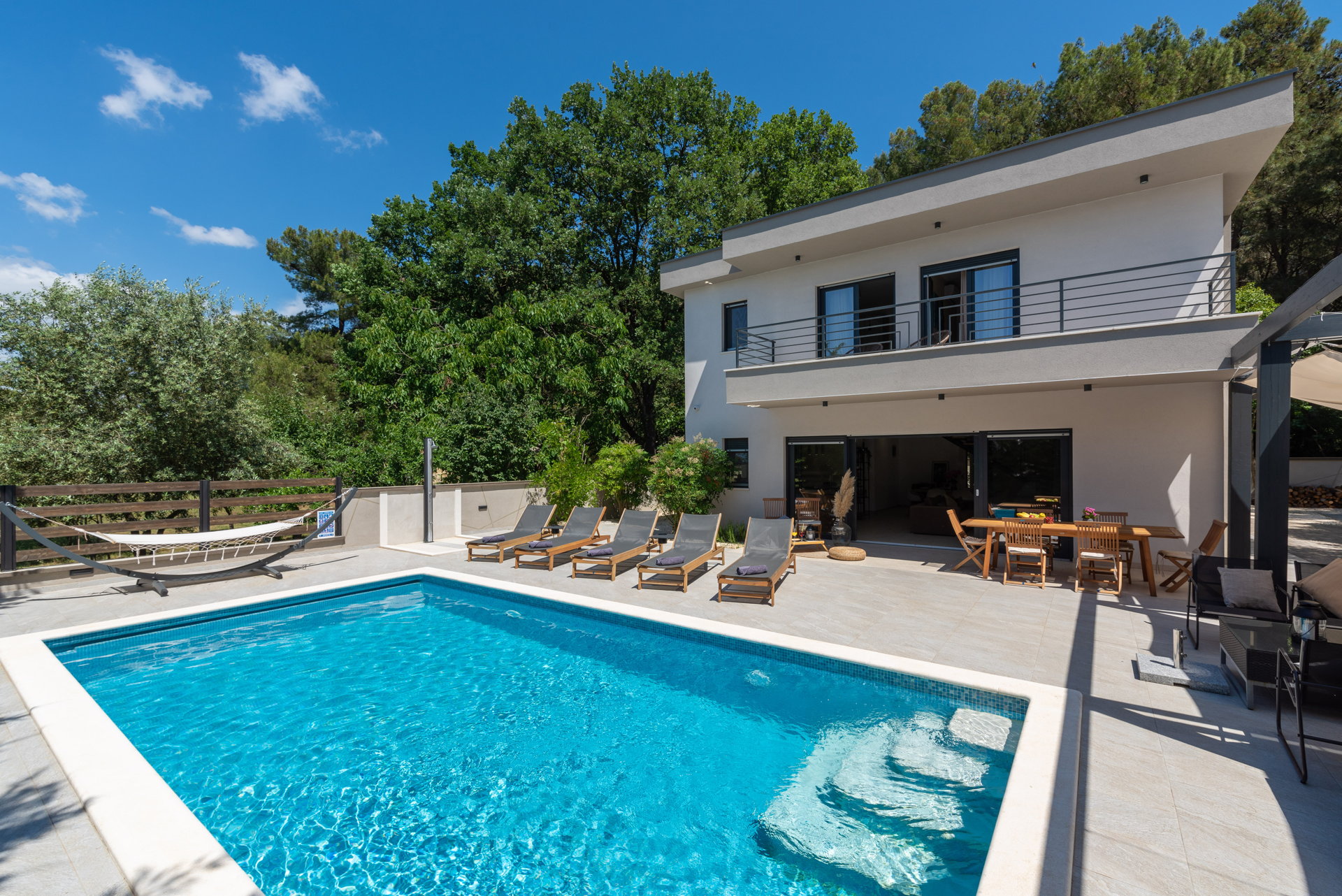 Luxury Villa Bosque with Pool