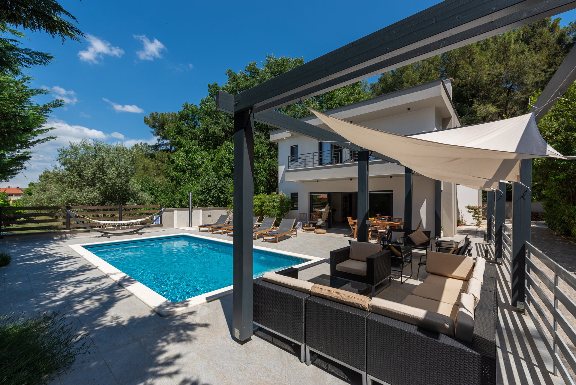 Luxury Villa Bosque with Pool