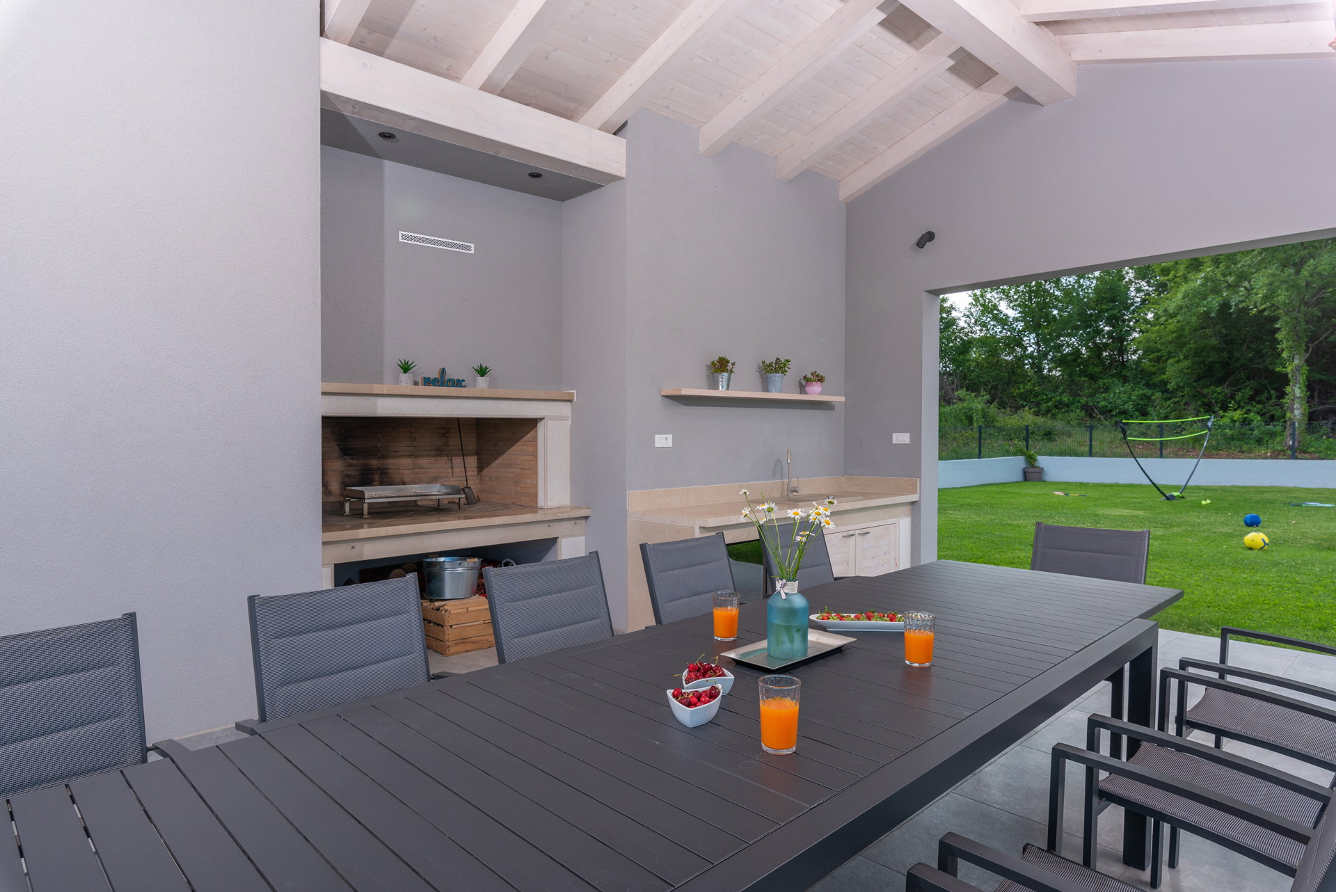Villa Porta Aurea with Pool