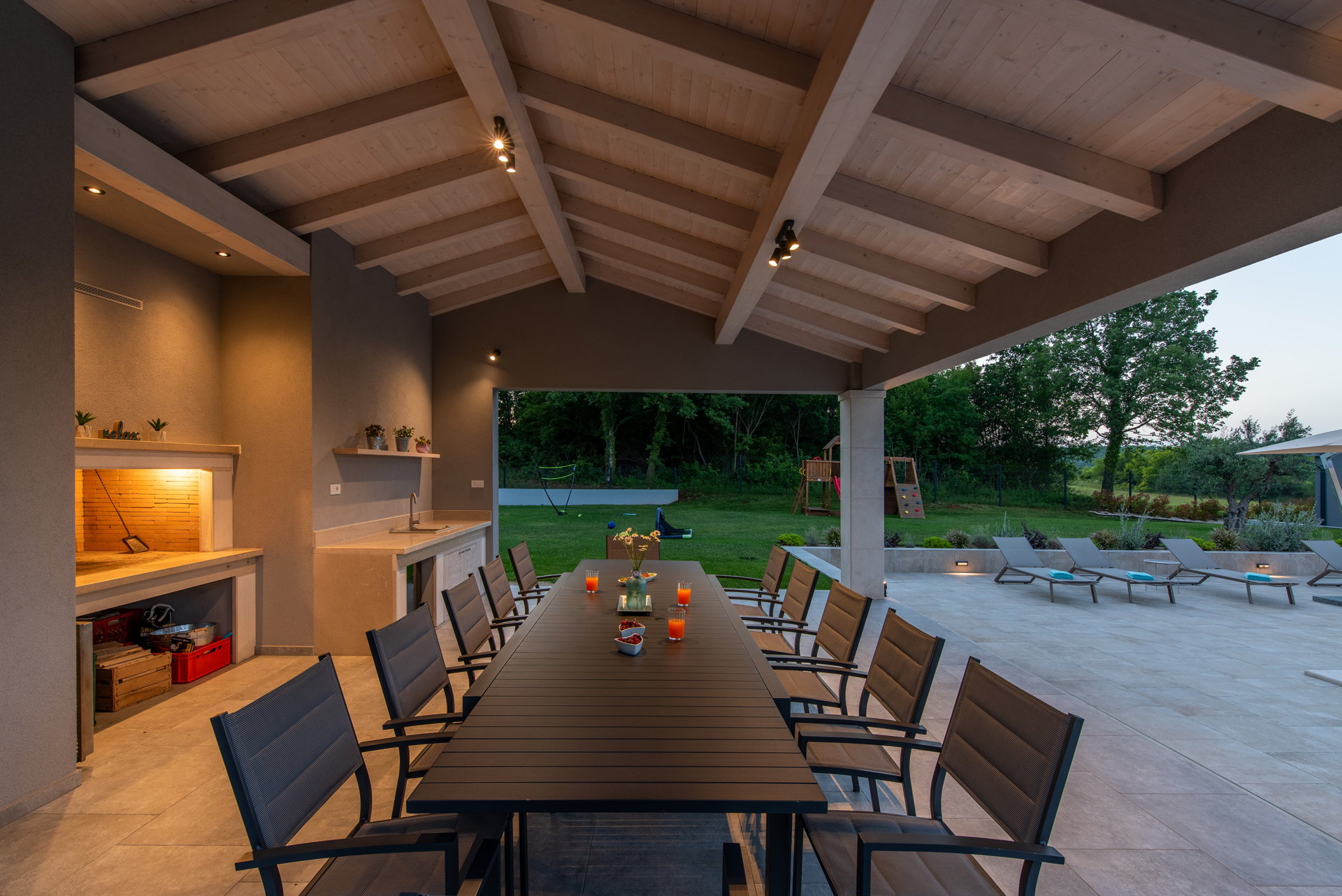 Villa Porta Aurea with Pool