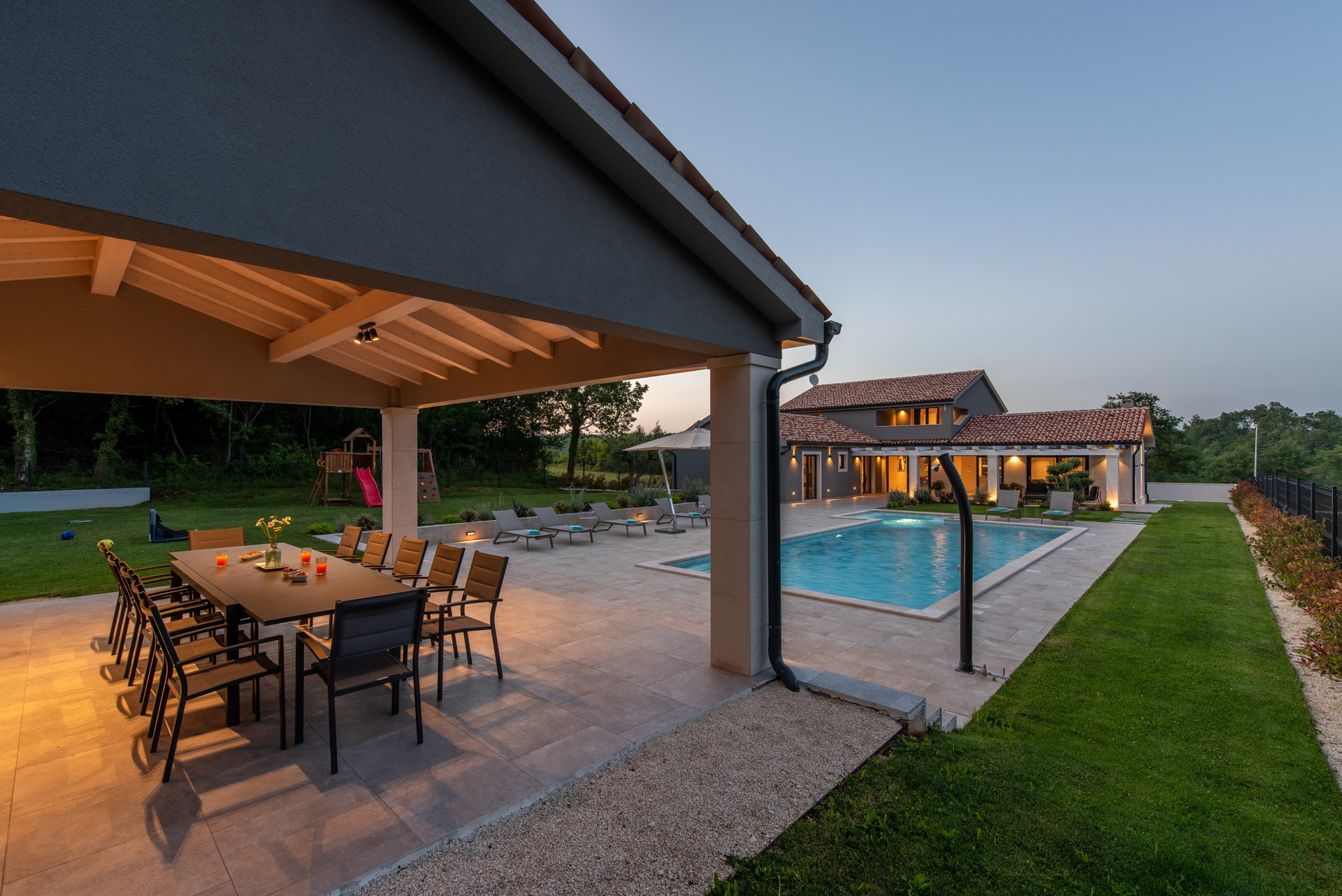 Villa Porta Aurea with Pool