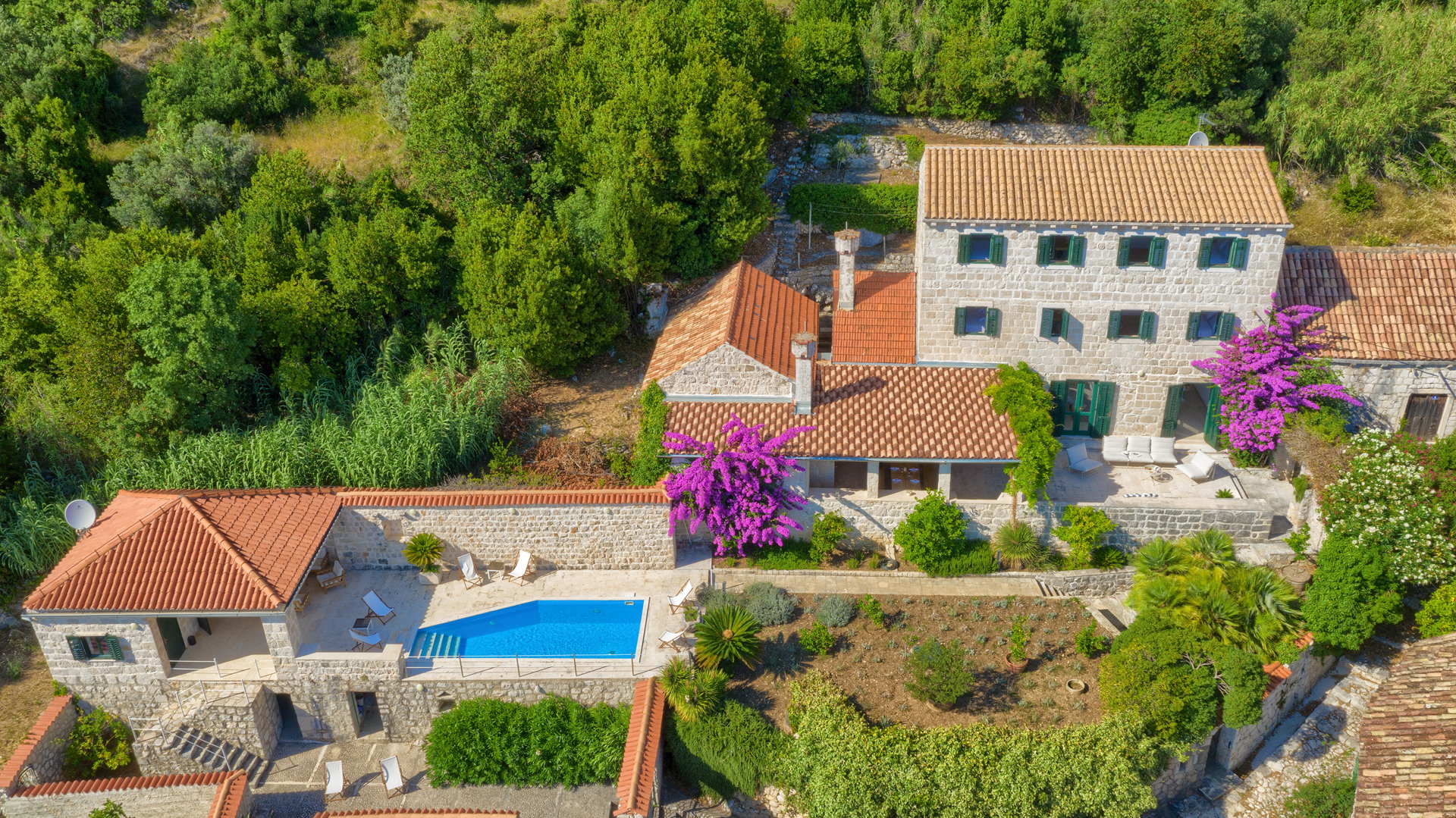 Villa Above the Sky with Pool