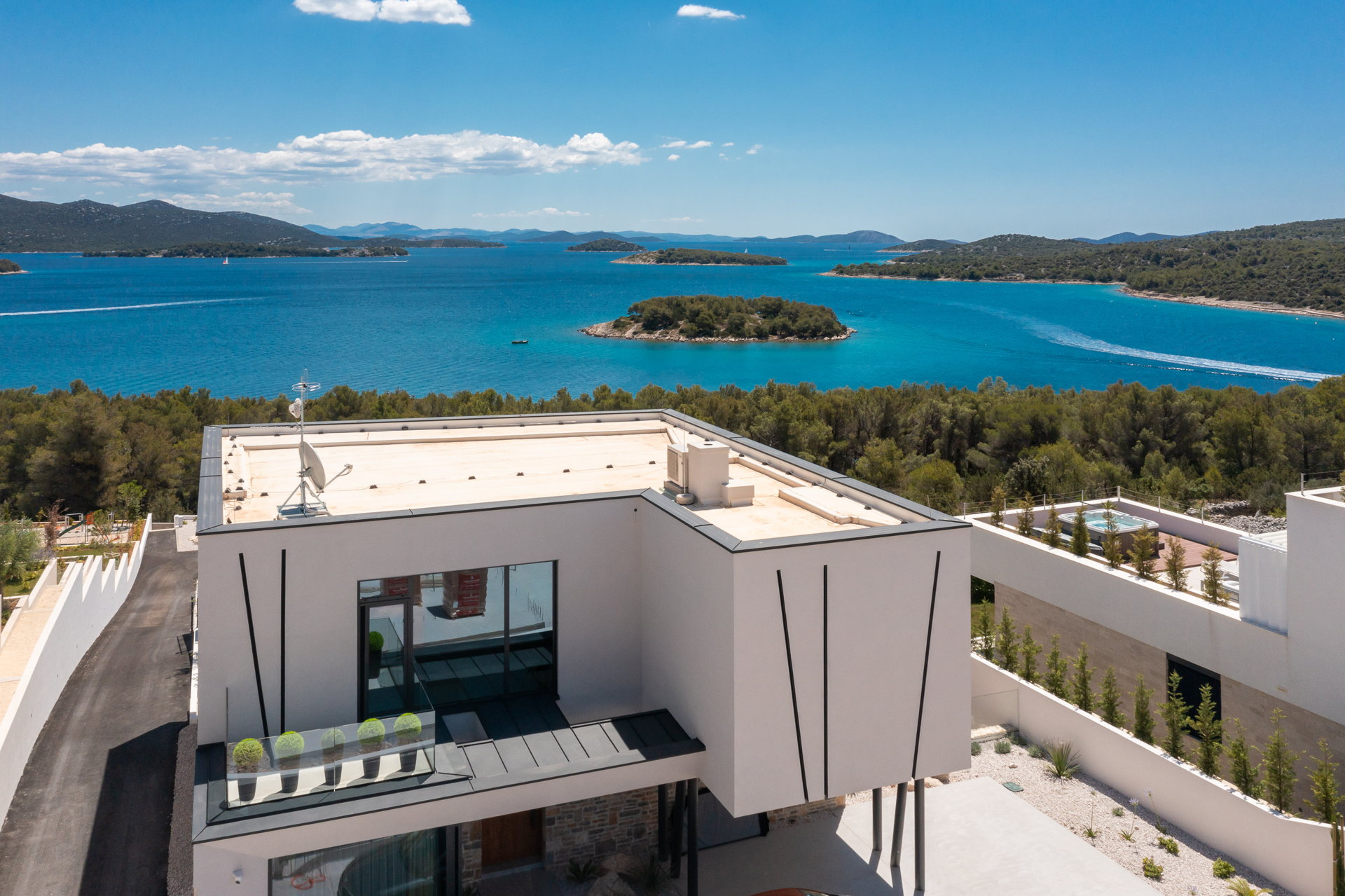 Luxury Villa Siesta with Pool