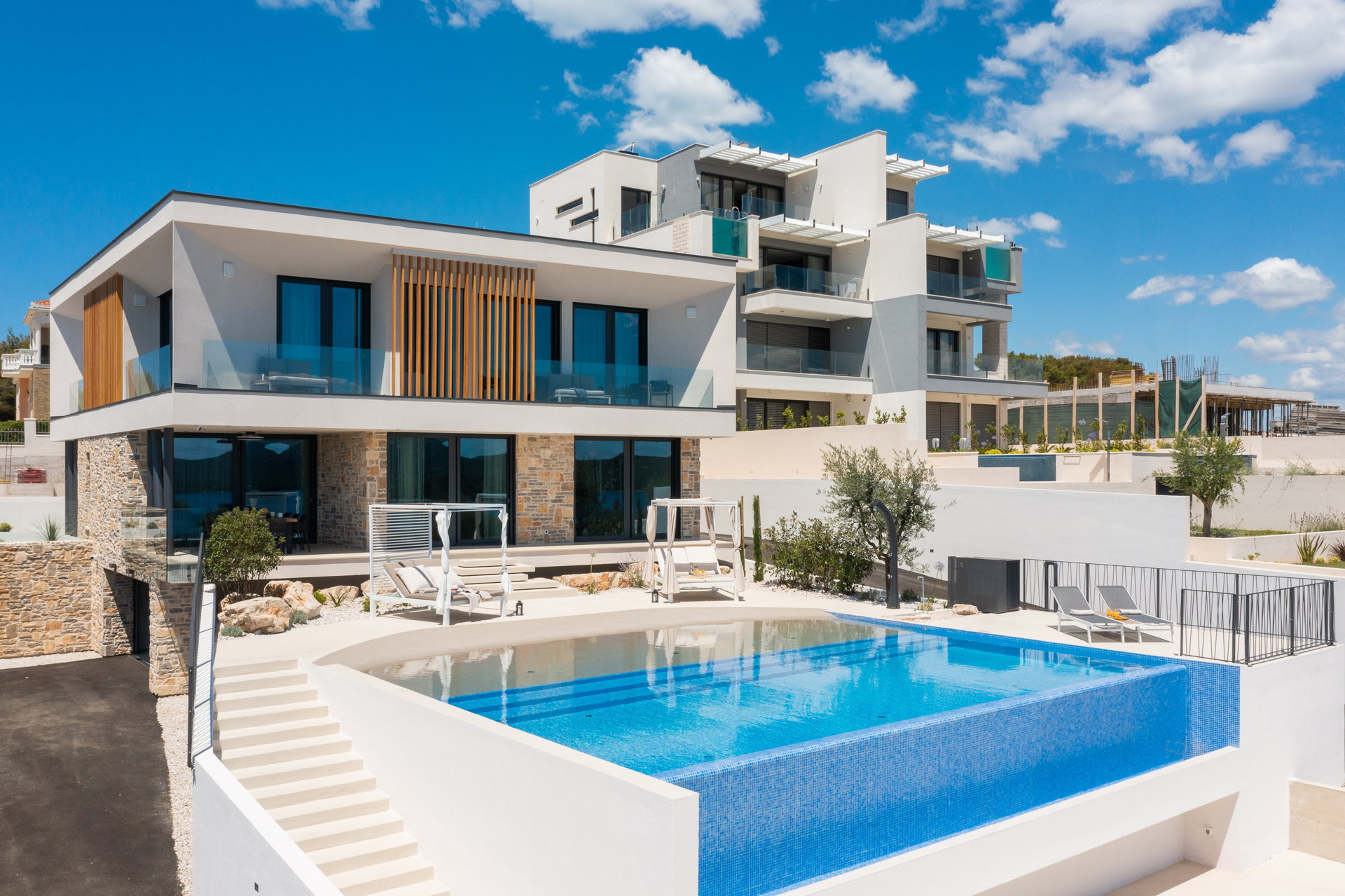 Luxury Villa Siesta with Pool