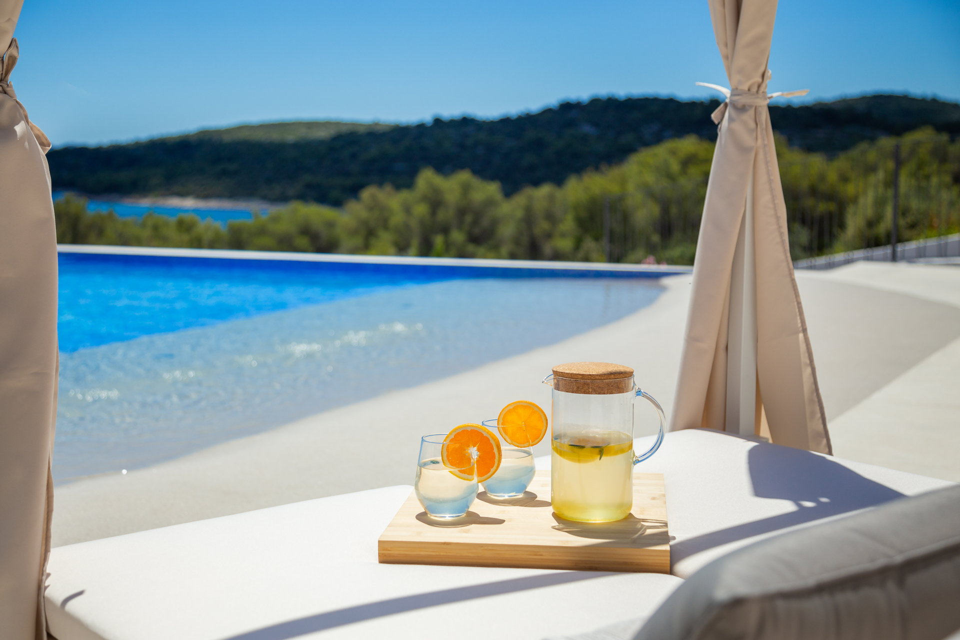 Luxury Villa Siesta with Pool