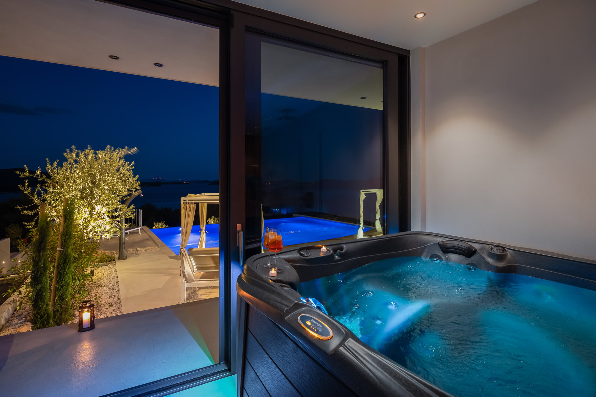 Luxury Villa Siesta with Pool