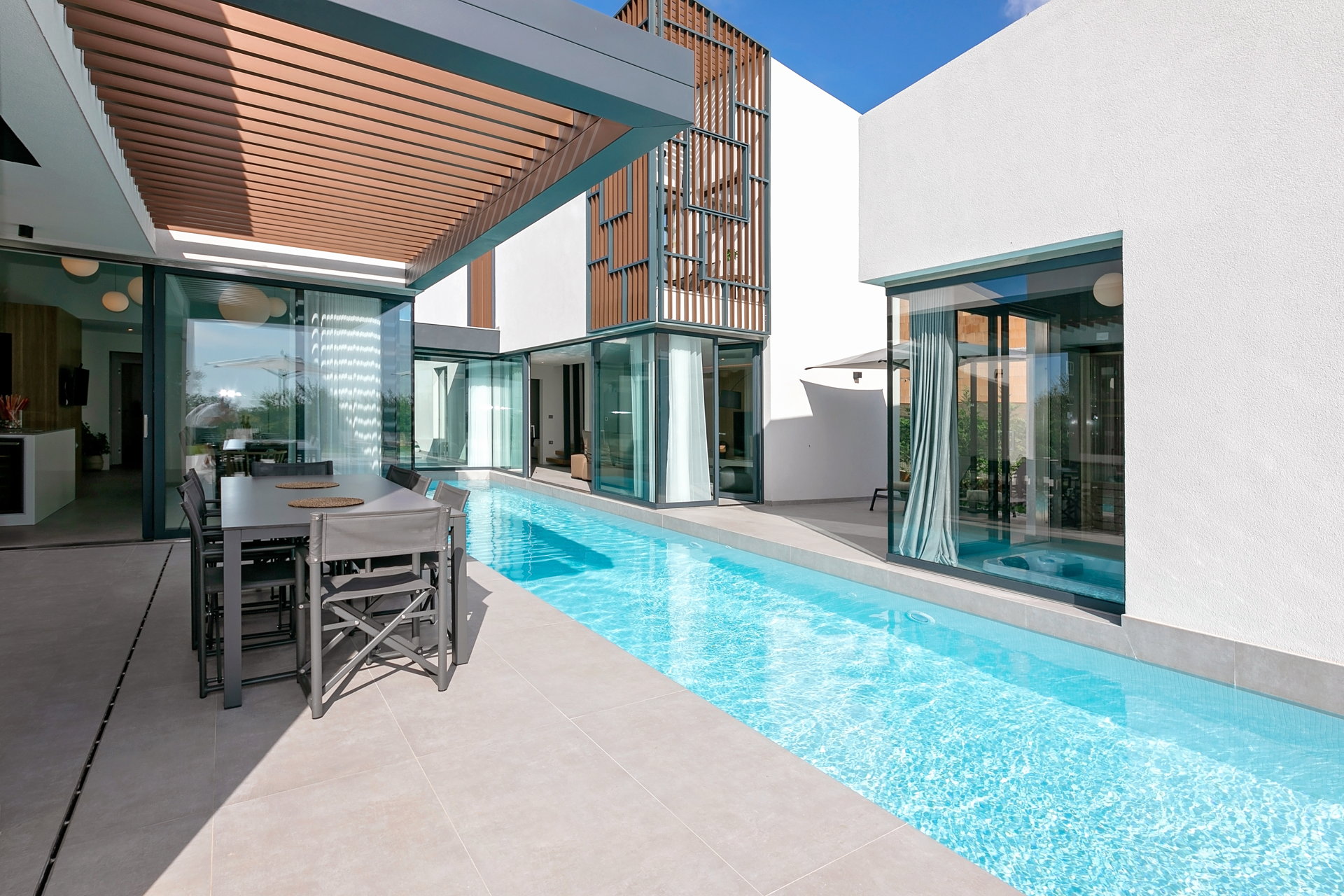 Luxury Villa Interstellar with Pool