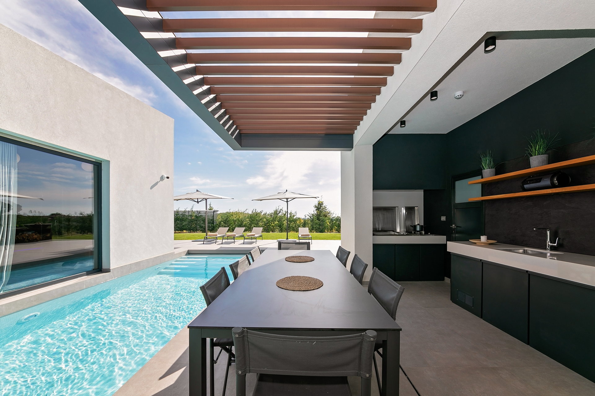 Luxury Villa Interstellar with Pool