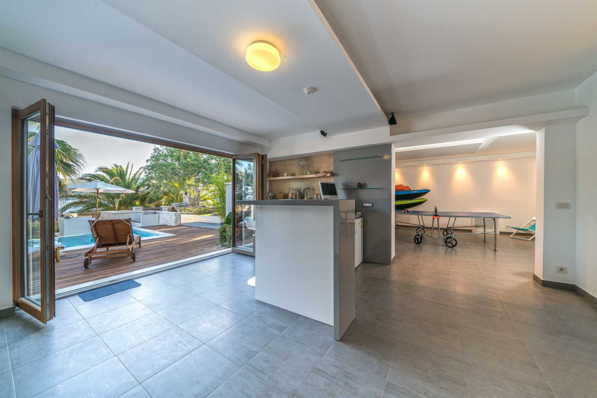 Villa Mediterraneo with Swimming pool