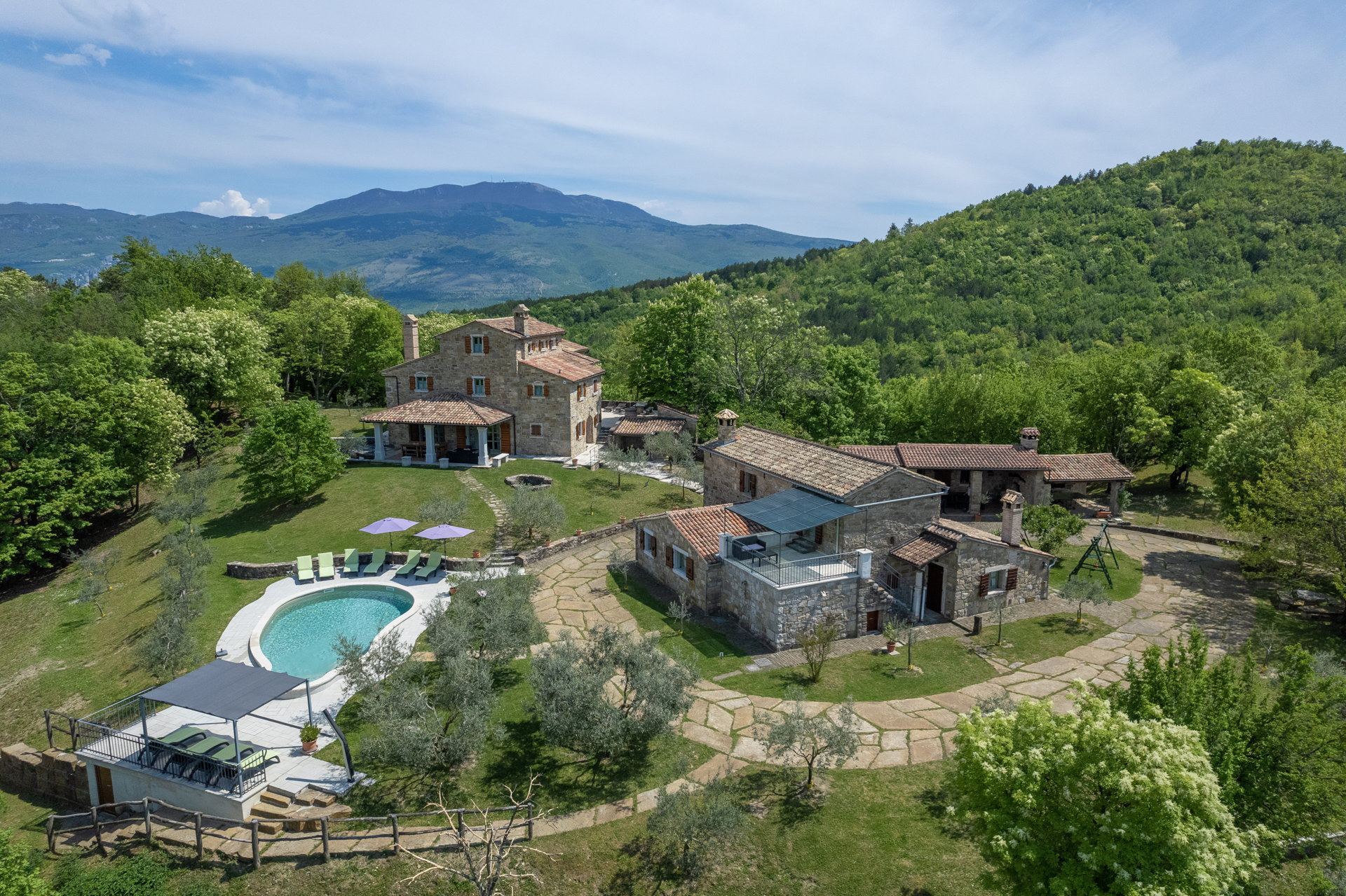 Villa Green Paradise with Pool