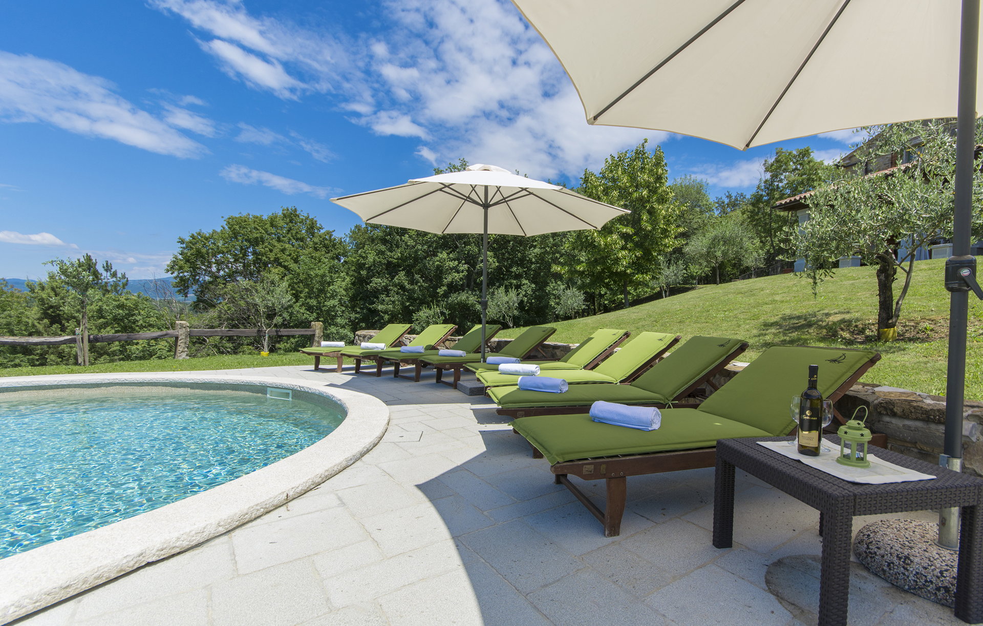 Villa Green Paradise with Pool