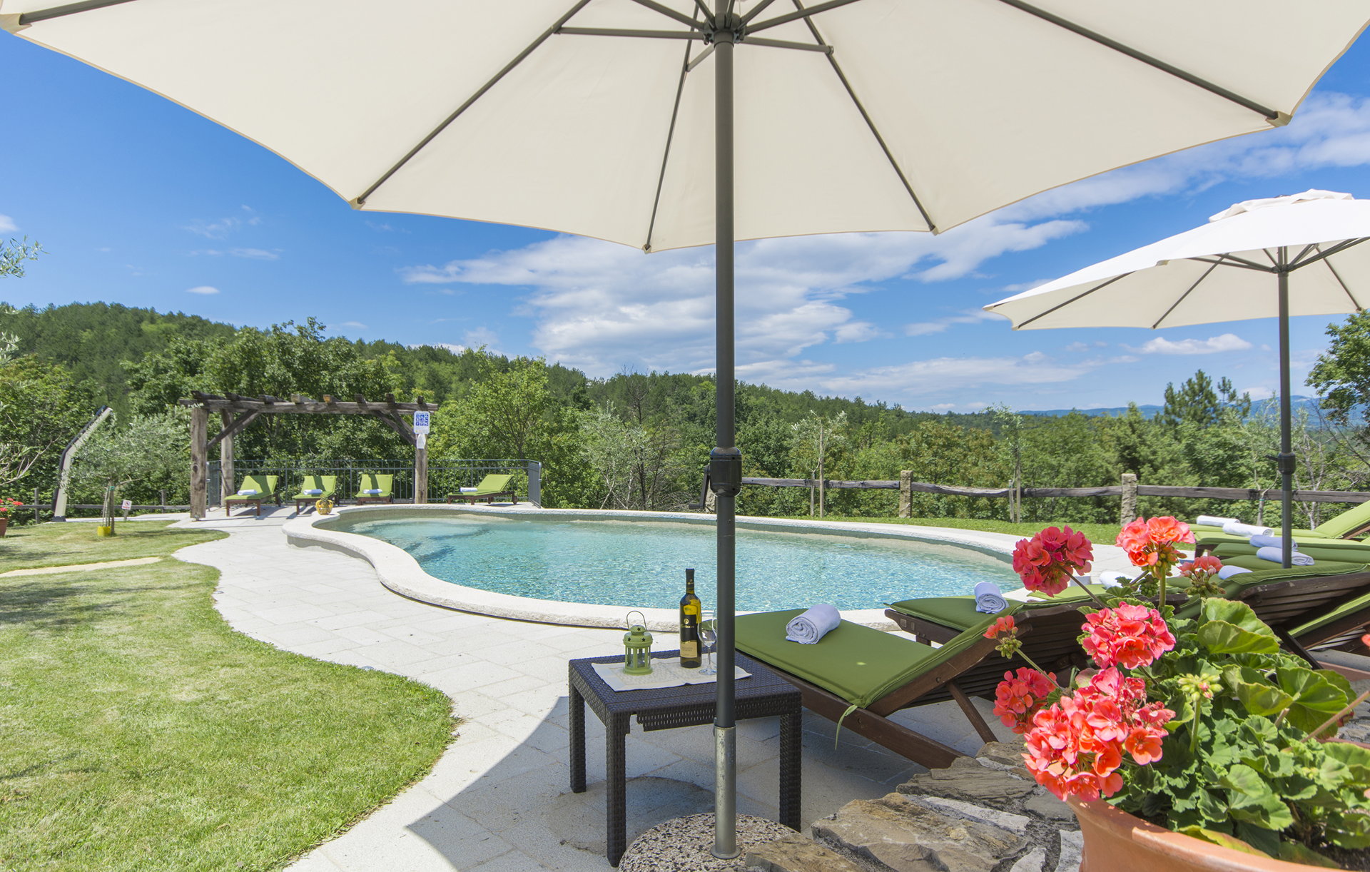 Villa Green Paradise with Pool