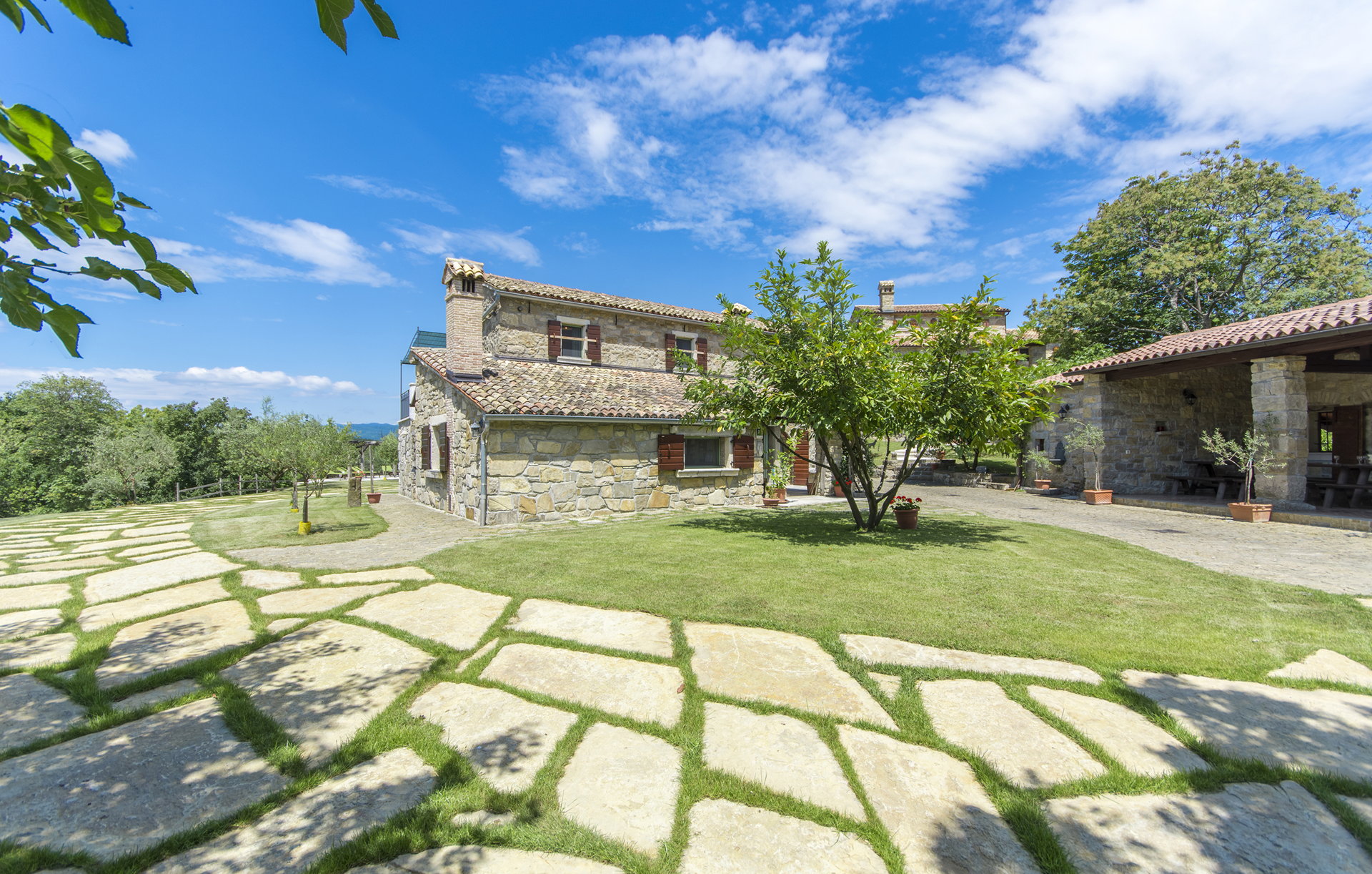 Villa Green Paradise with Pool