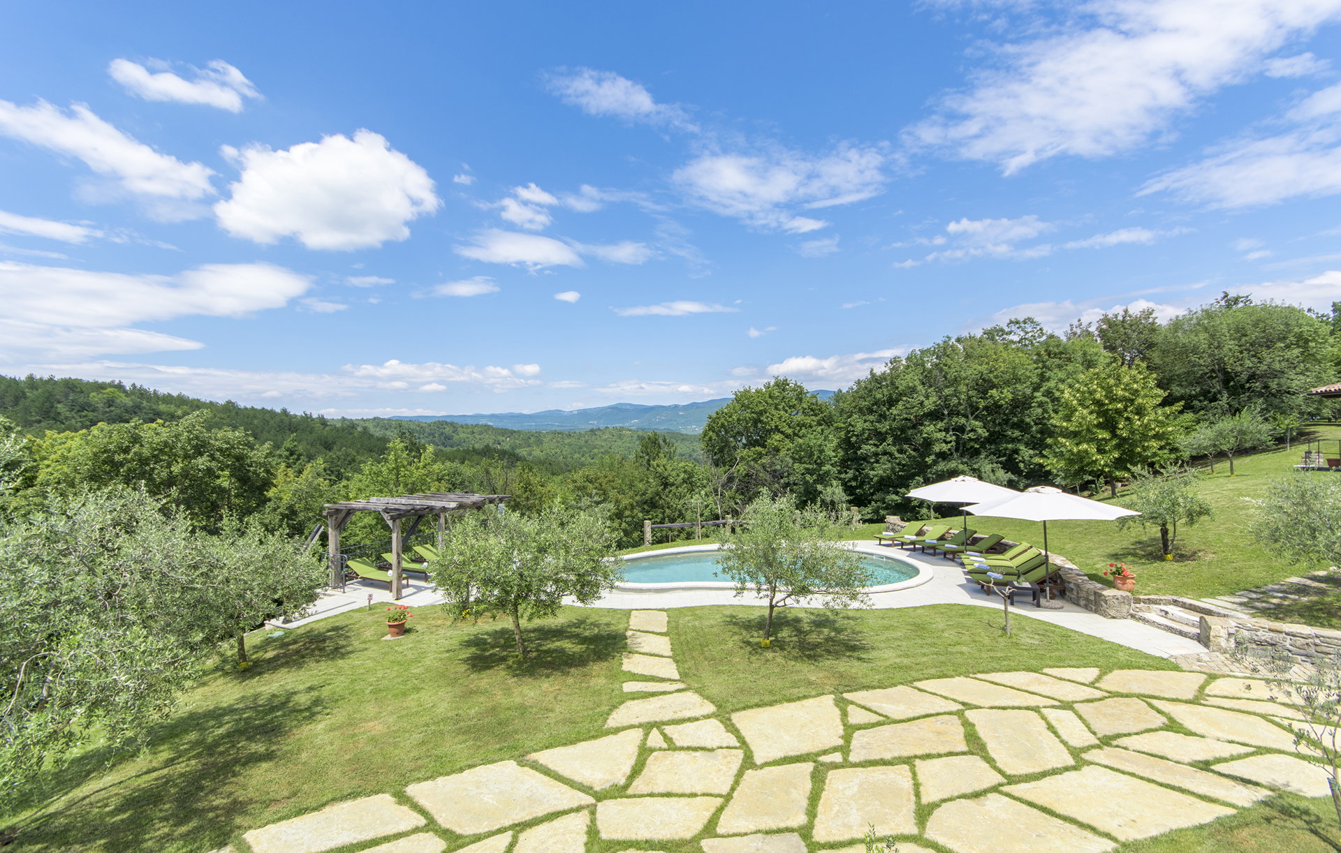 Villa Green Paradise with Pool