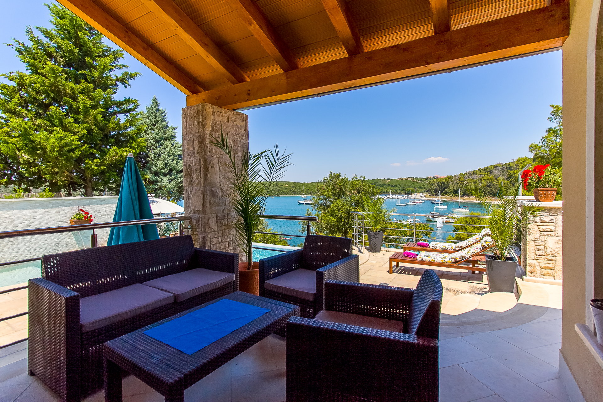 Villa Lyra with Private Pool