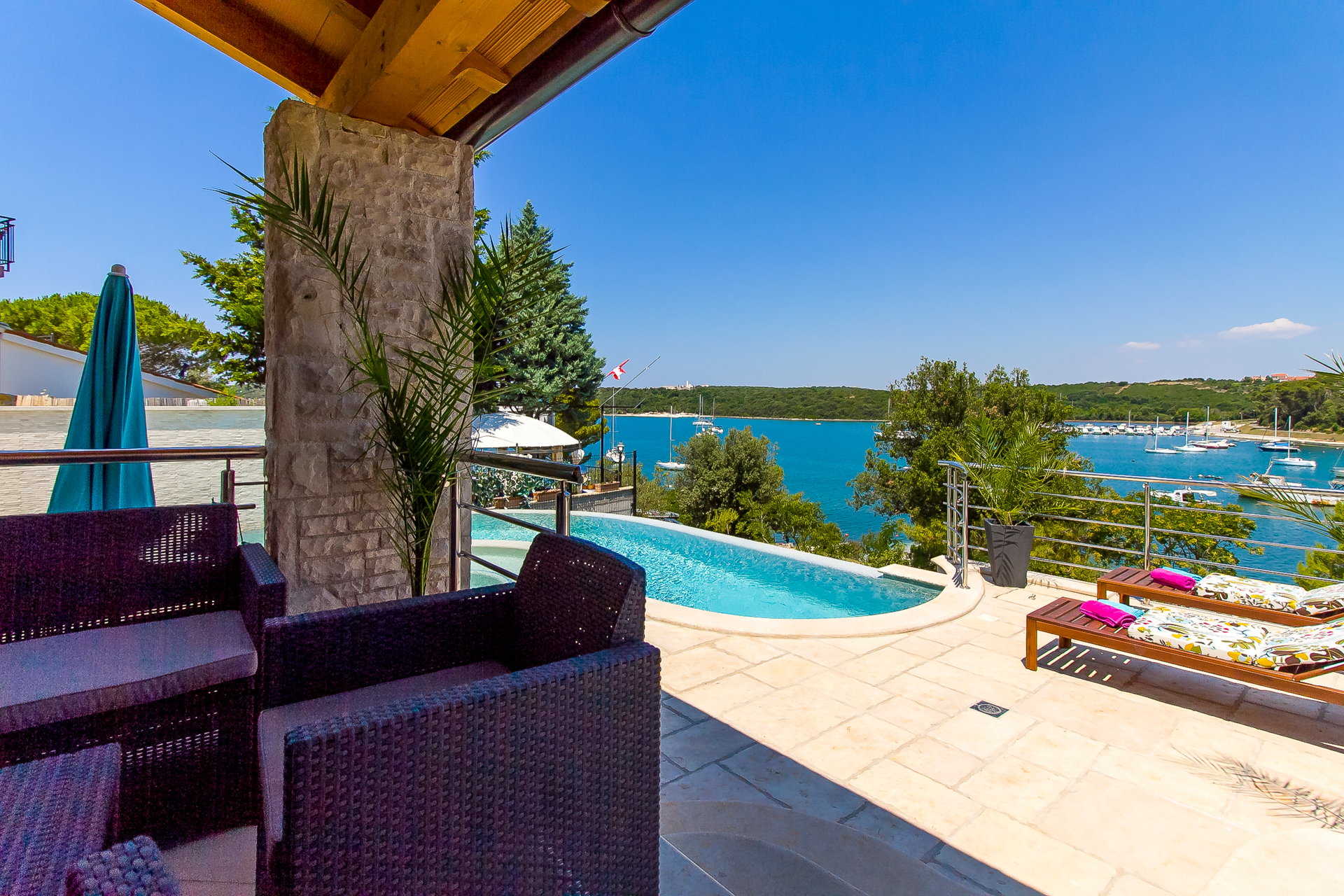 Villa Lyra with Private Pool