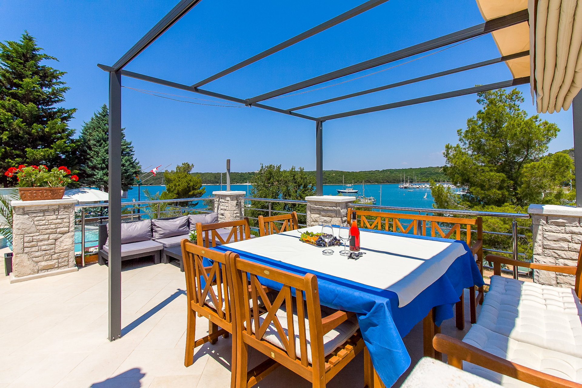 Villa Lyra with Private Pool