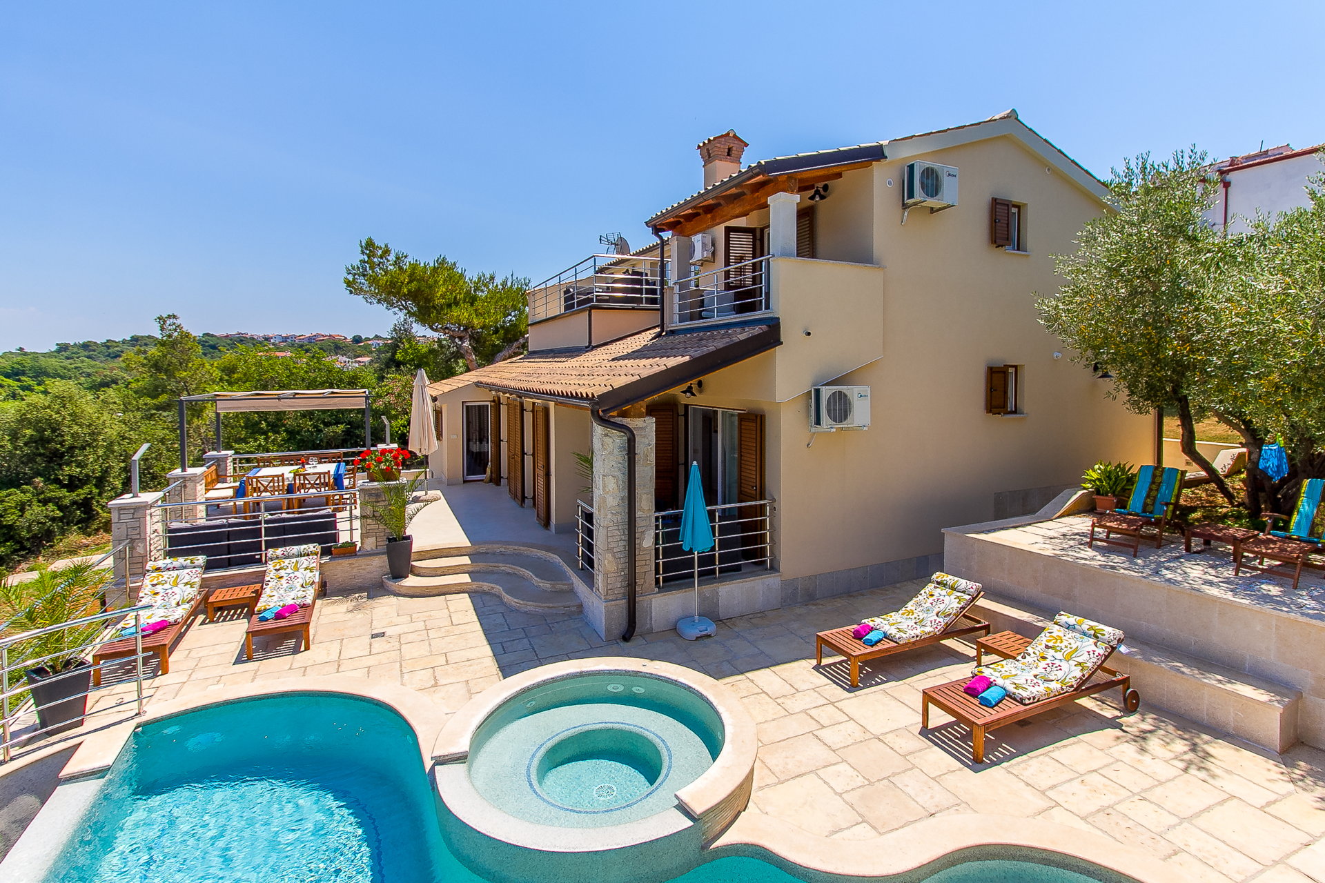 Villa Lyra with Private Pool