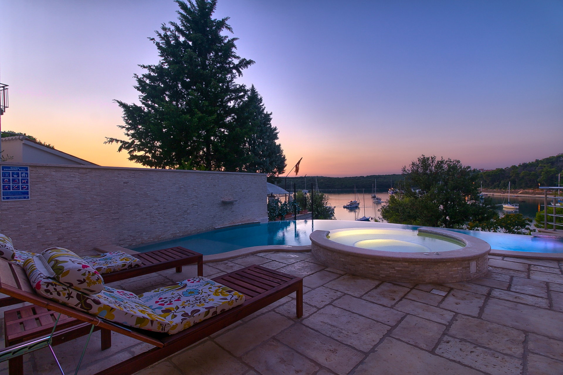 Villa Lyra with Private Pool
