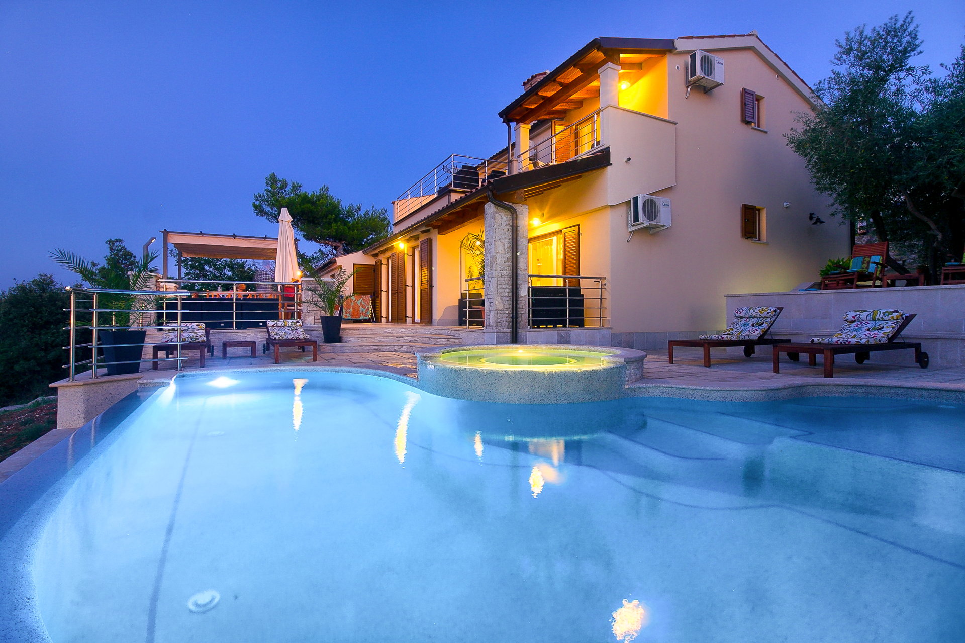 Villa Lyra with Private Pool
